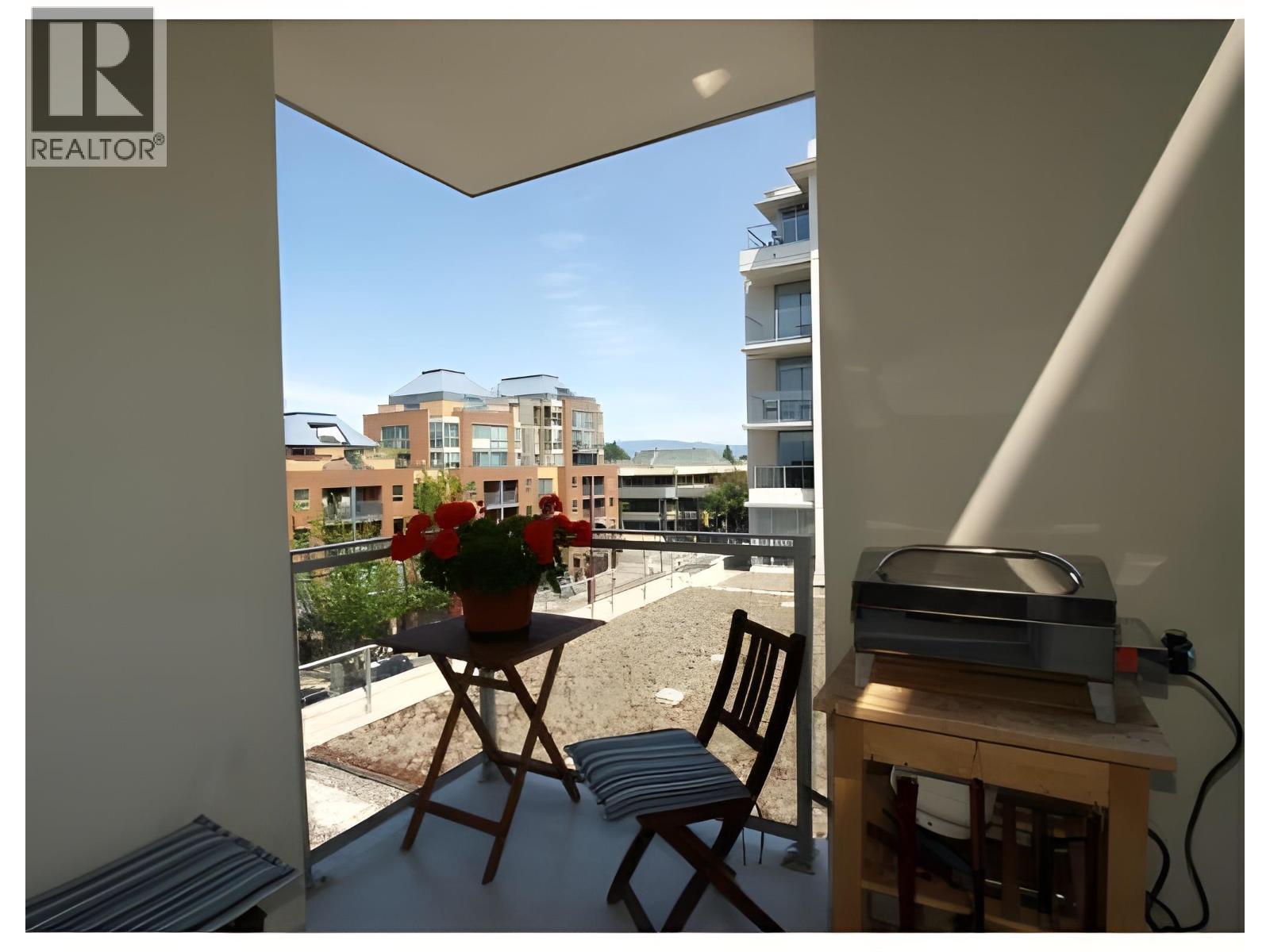 511 2268 W Broadway, Vancouver, British Columbia  V6K 0B2 - Photo 12 - R3085829