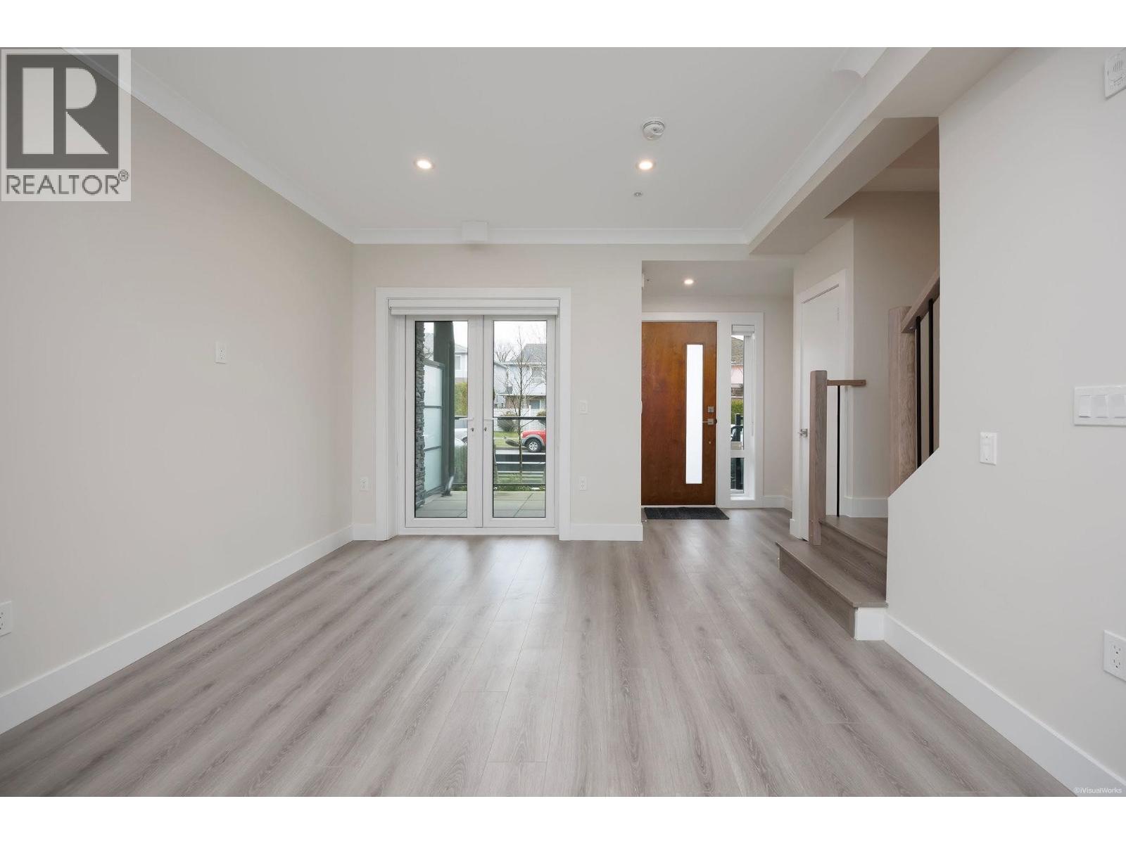 8339 French Street, Vancouver, British Columbia  V6P 0L7 - Photo 2 - R3105631