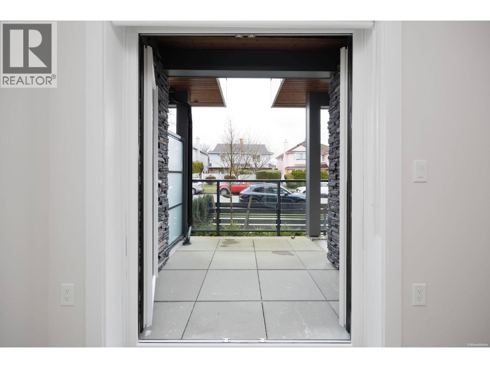 8339 French Street, Vancouver, British Columbia  V6P 0L7 - Photo 3 - R3105631