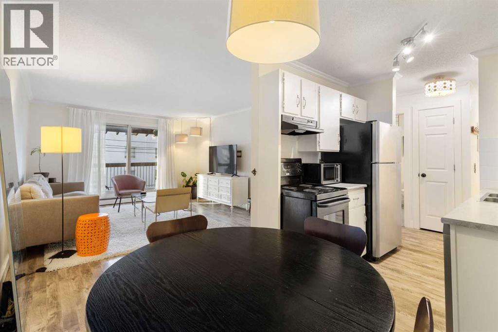 305, 2611 15a Street SW, Calgary, Alberta  T2T 4C1 - Photo 9 - A2293535