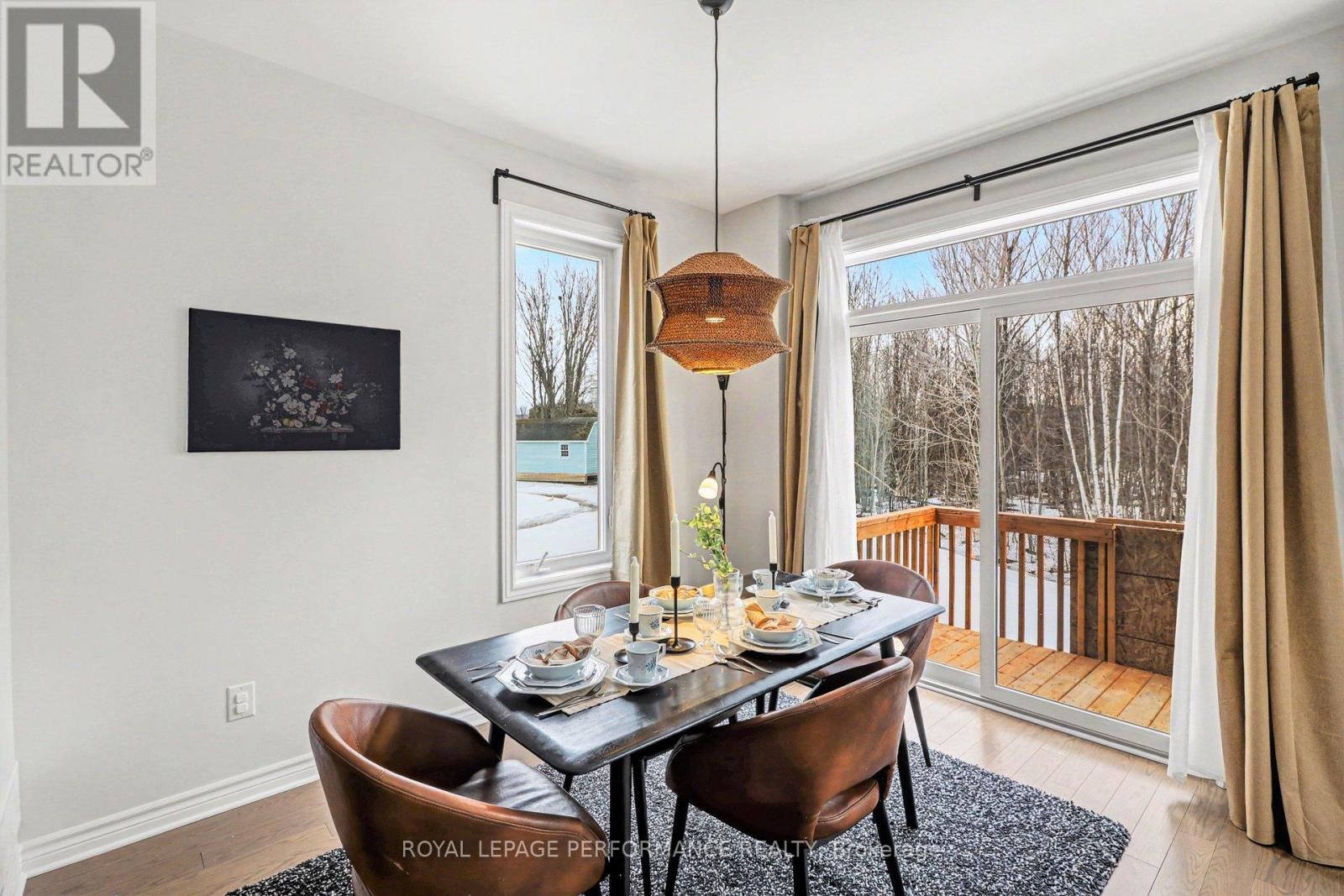 14 Academie Street, Russell, Ontario  K0A 1W0 - Photo 10 - X12941924