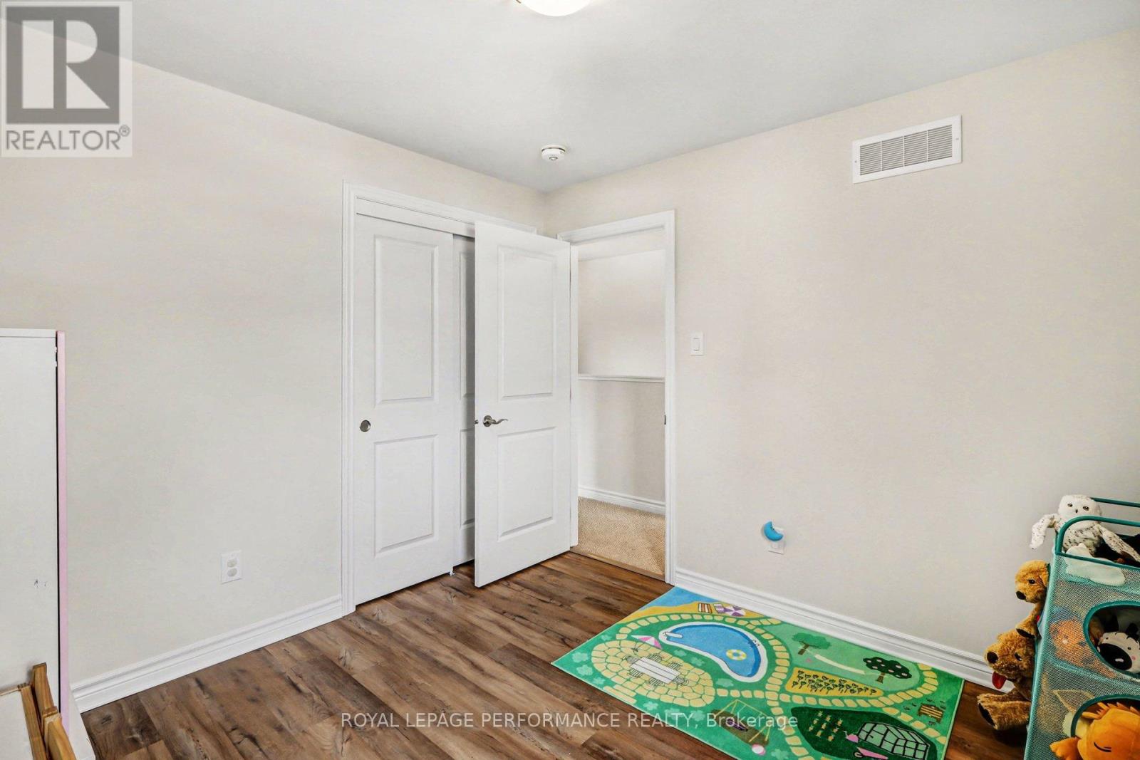 14 Academie Street, Russell, Ontario  K0A 1W0 - Photo 31 - X12941924