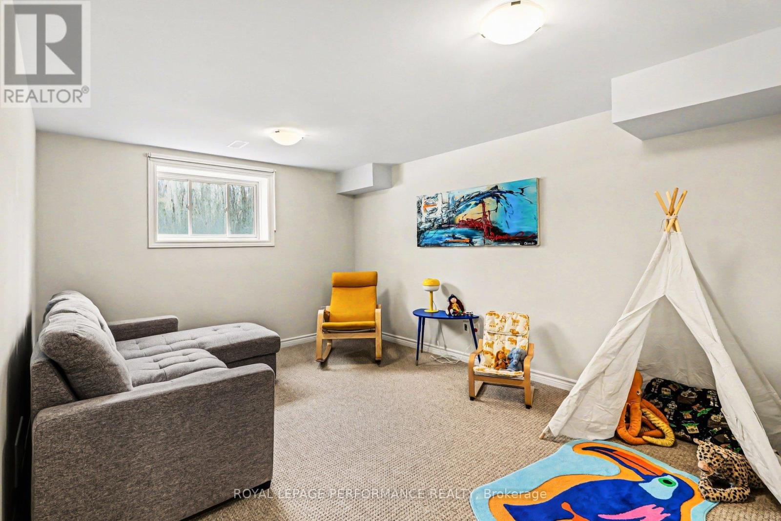 14 Academie Street, Russell, Ontario  K0A 1W0 - Photo 32 - X12941924