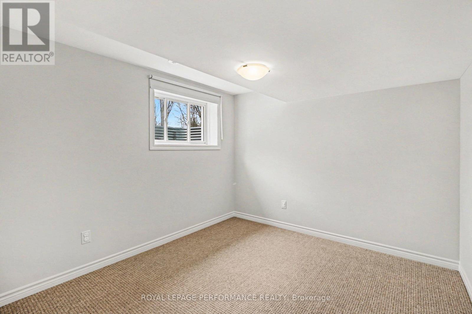 14 Academie Street, Russell, Ontario  K0A 1W0 - Photo 36 - X12941924