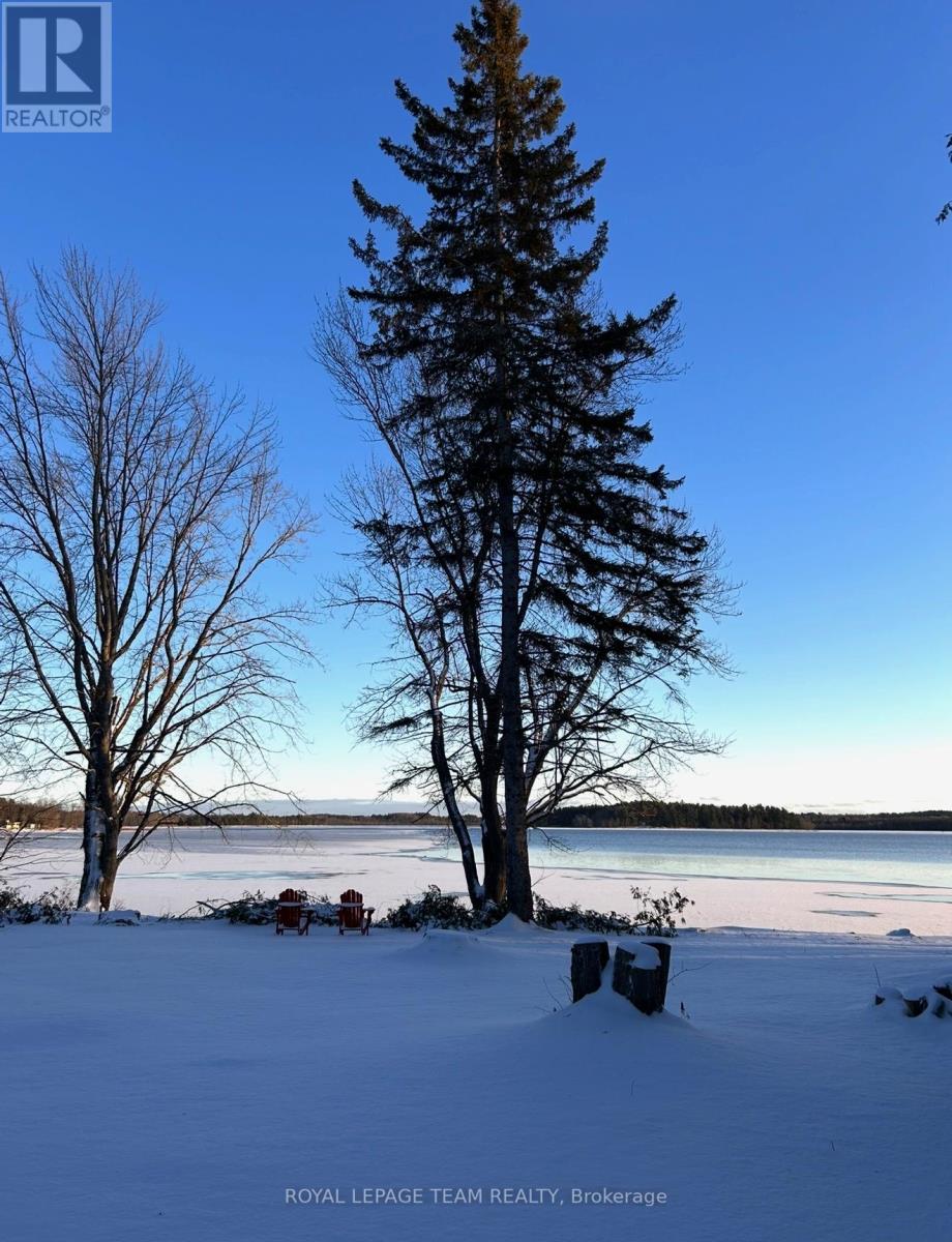 39 Columbine Lane, North Algona Wilberforce, Ontario  K0J 1T0 - Photo 12 - X12941928