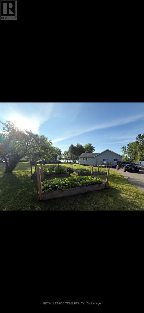 39 Columbine Lane, North Algona Wilberforce, Ontario  K0J 1T0 - Photo 16 - X12941928