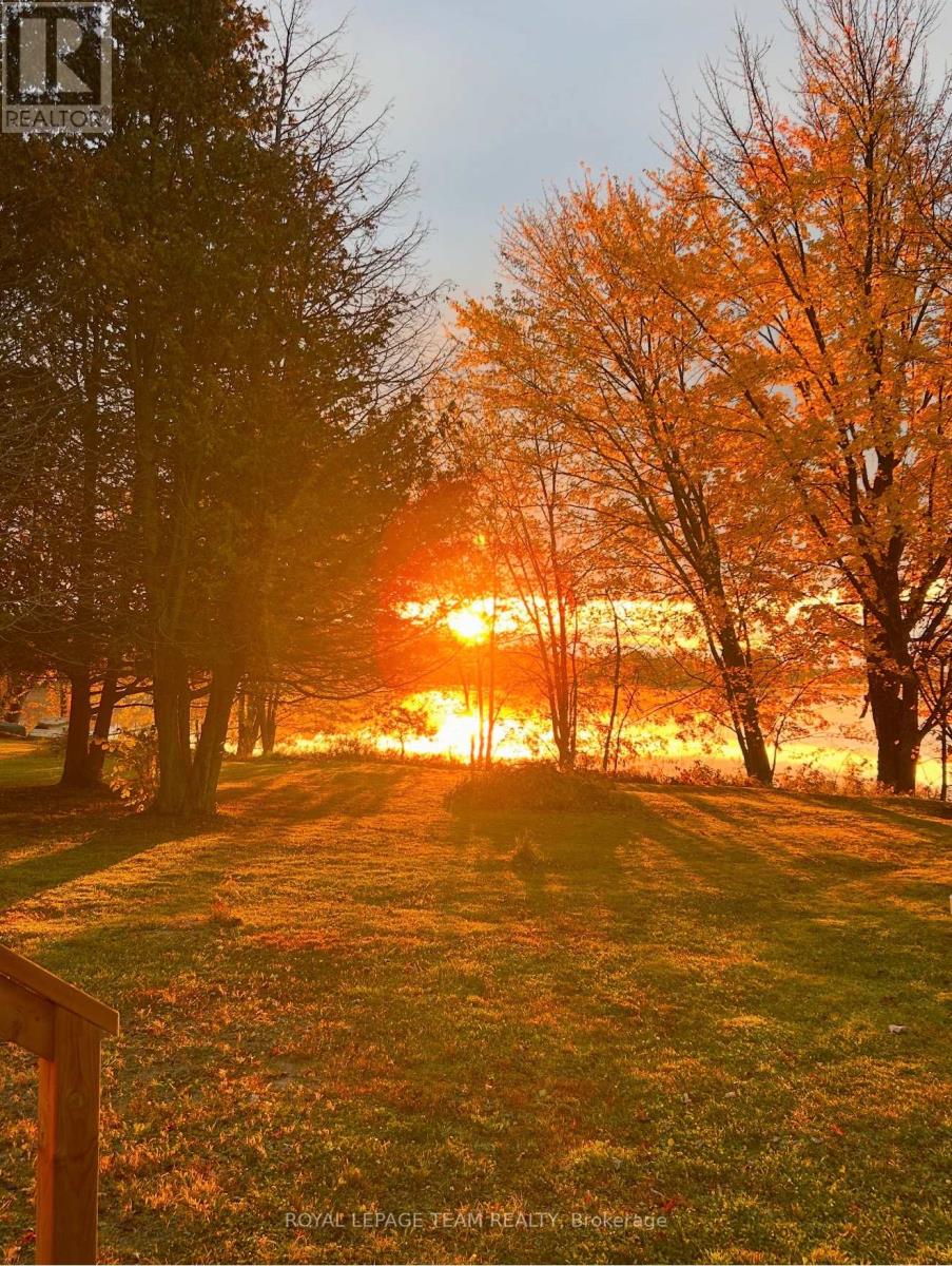 39 Columbine Lane, North Algona Wilberforce, Ontario  K0J 1T0 - Photo 3 - X12941928