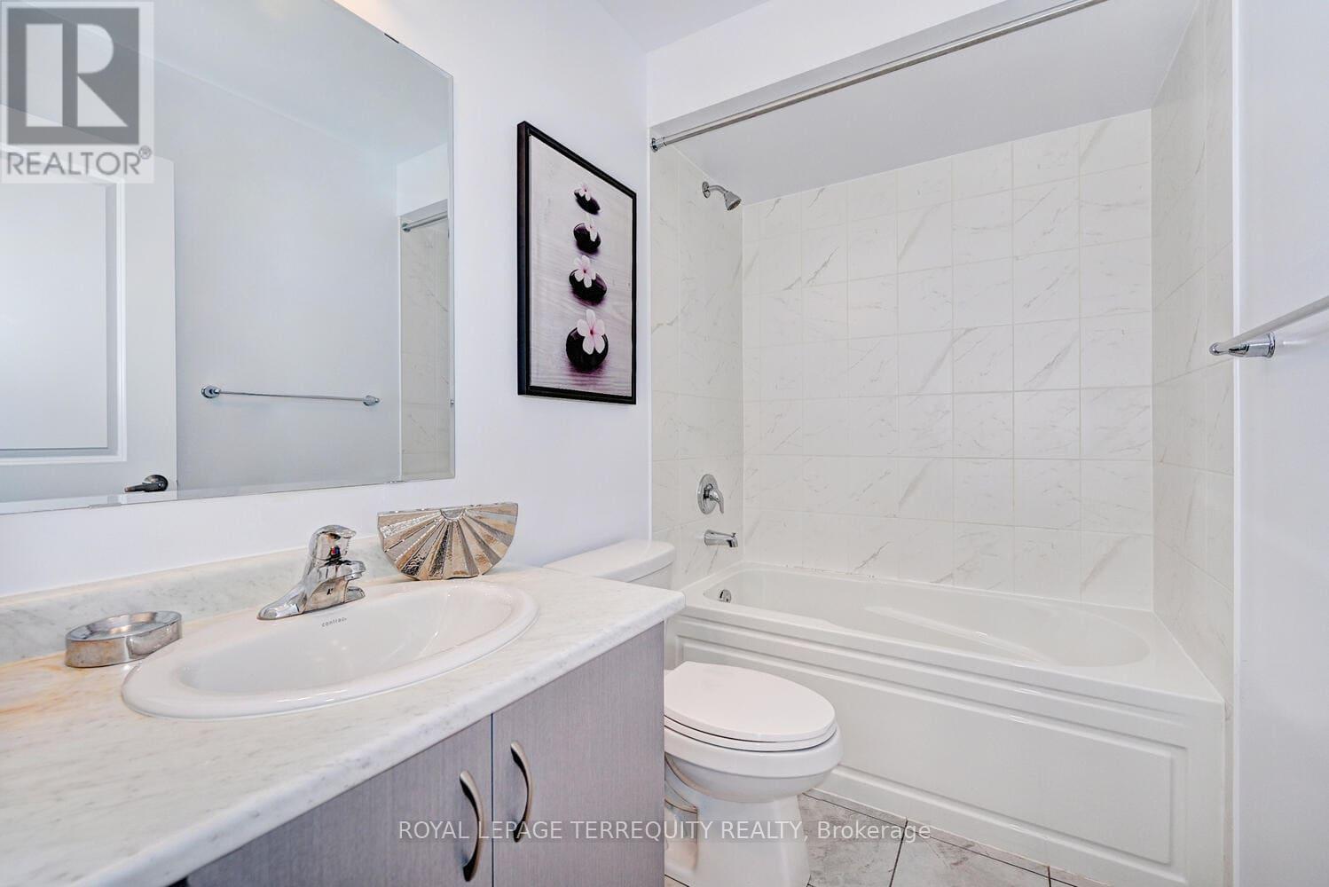 105 Jolly Way, Toronto, Ontario  M1P 0E2 - Photo 25 - E12941912