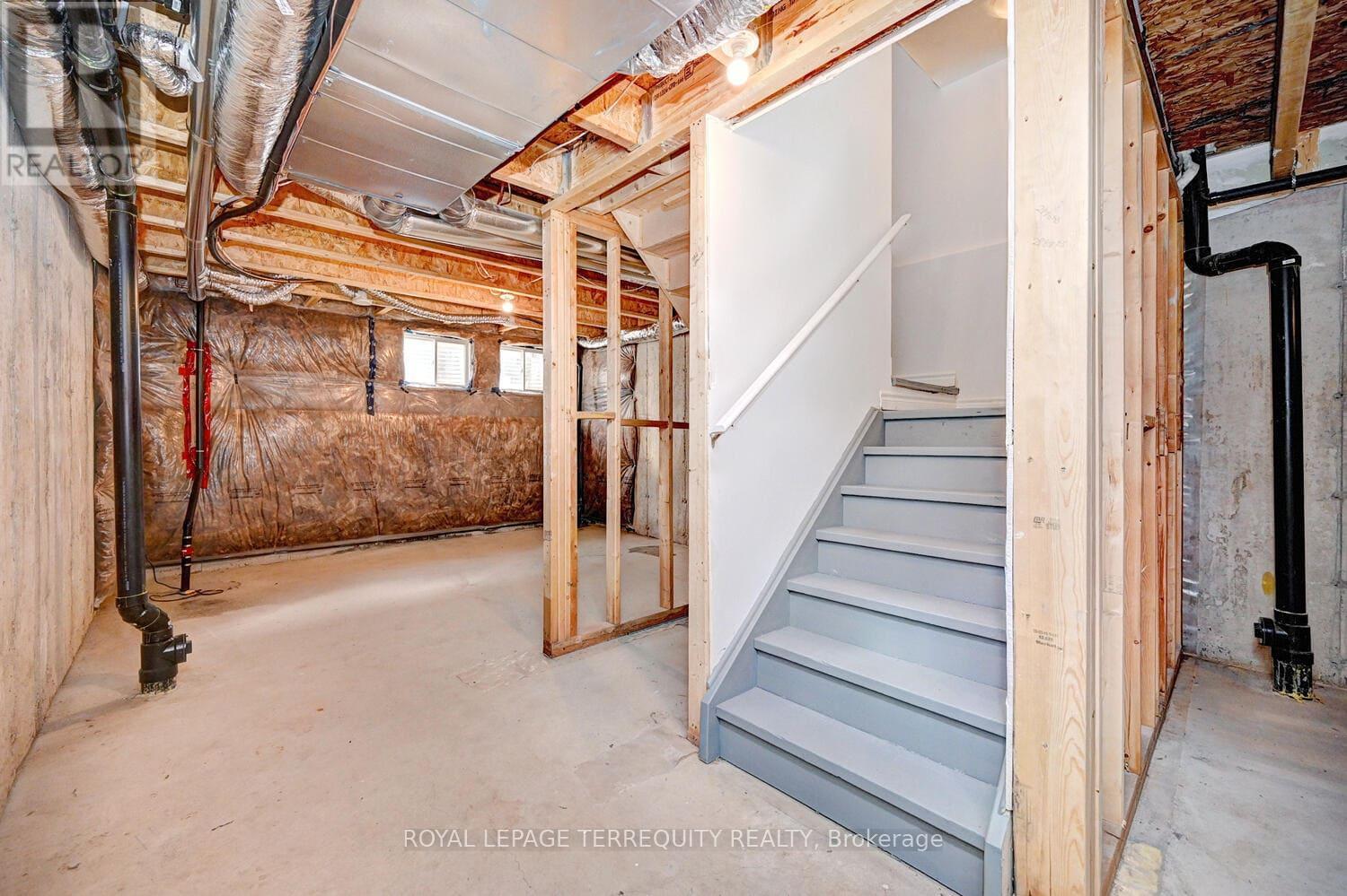 105 Jolly Way, Toronto, Ontario  M1P 0E2 - Photo 33 - E12941912