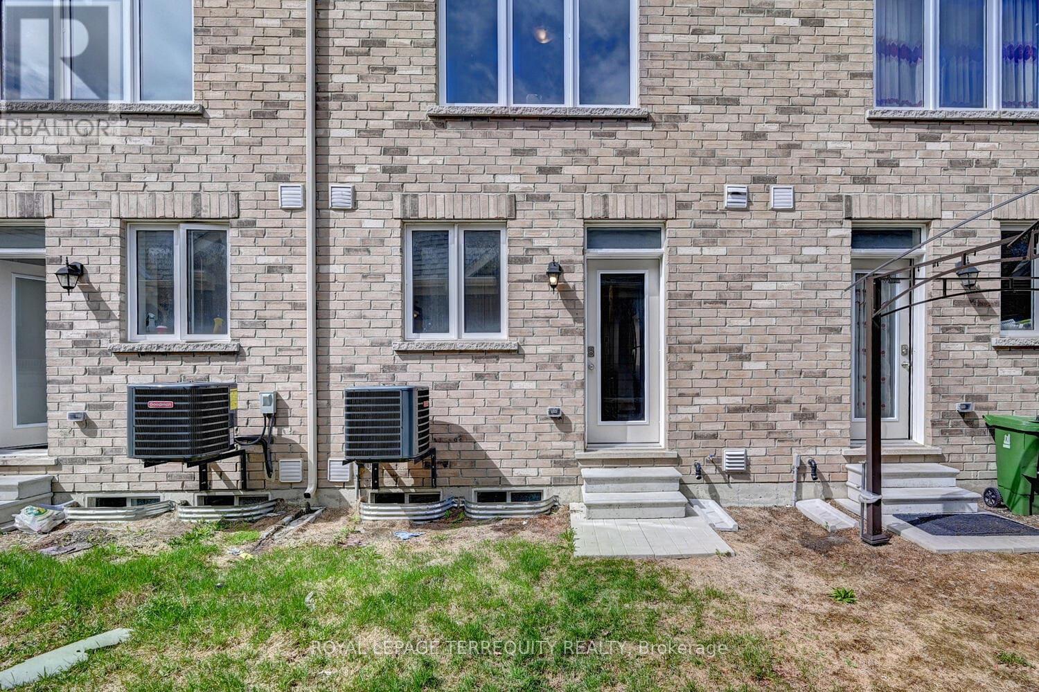 105 Jolly Way, Toronto, Ontario  M1P 0E2 - Photo 36 - E12941912