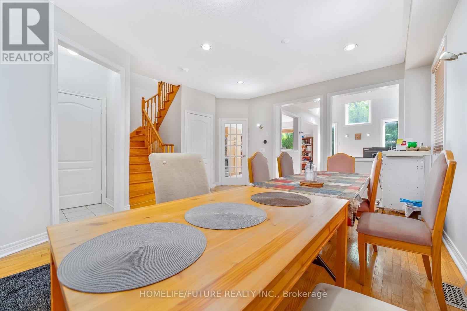 88 Mourning Dove Crescent, Toronto, Ontario  M1B 6A8 - Photo 11 - E12941932