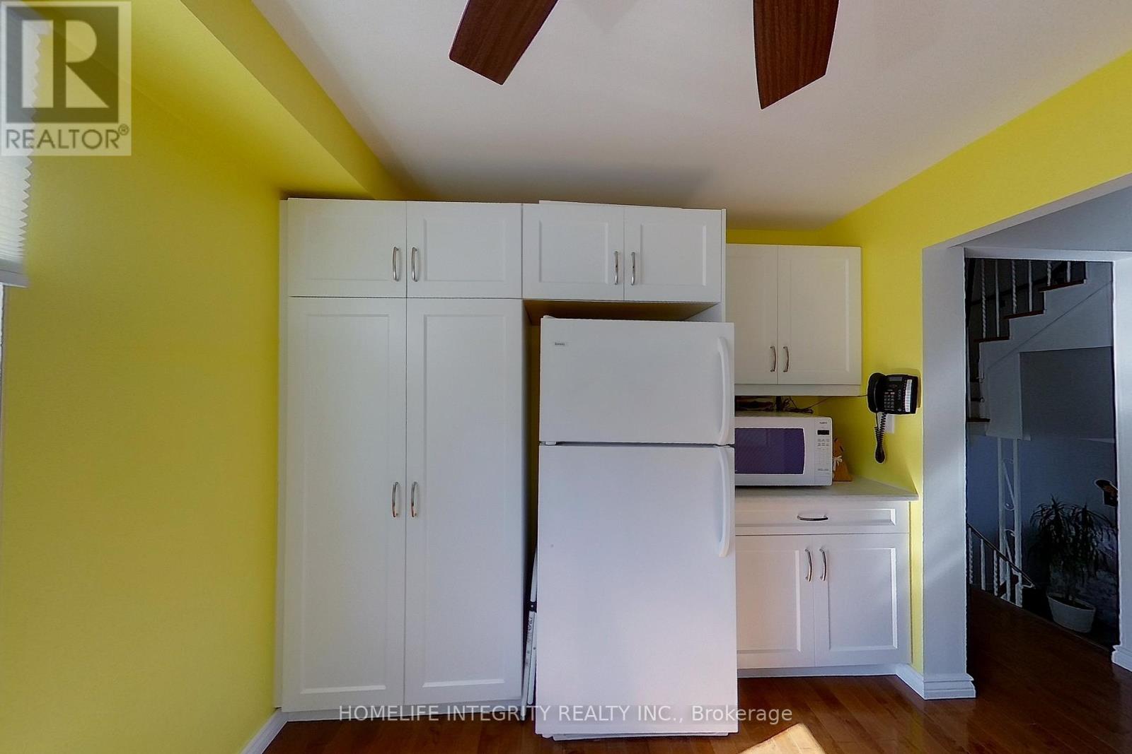 2 - 246 Unit 2 Tupper Boulevard, New Tecumseth, Ontario  L9R 1A9 - Photo 10 - N12941926