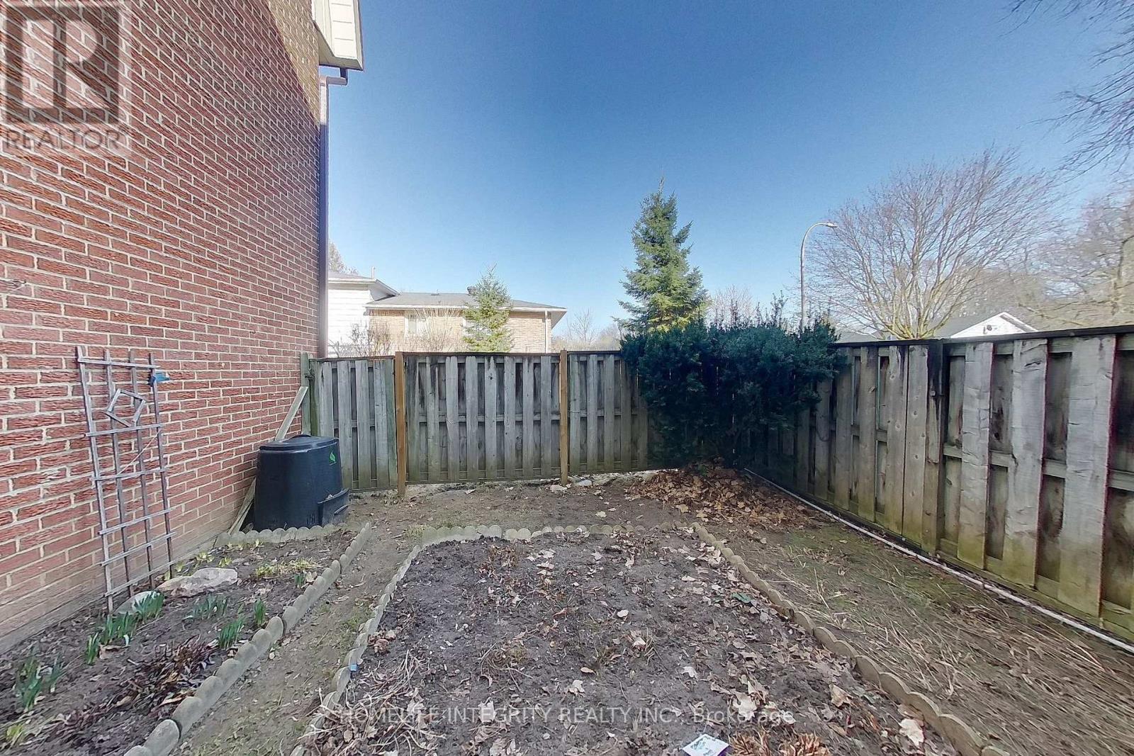 2 - 246 Unit 2 Tupper Boulevard, New Tecumseth, Ontario  L9R 1A9 - Photo 19 - N12941926