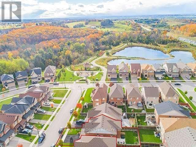 10 Harvest Hills Boulevard, East Gwillimbury, Ontario  L9N 0A5 - Photo 5 - N12941950