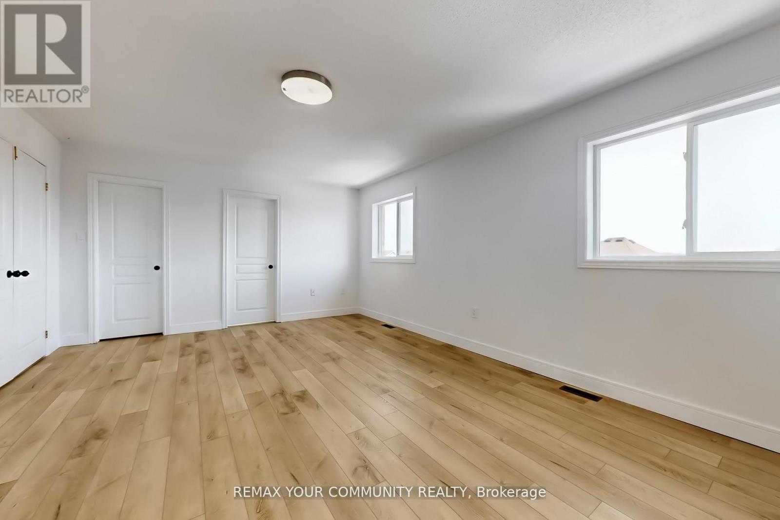 Upper Level & Main Level - 25 Bache Avenue, Georgina, Ontario  L4P 0C7 - Photo 29 - N12941960