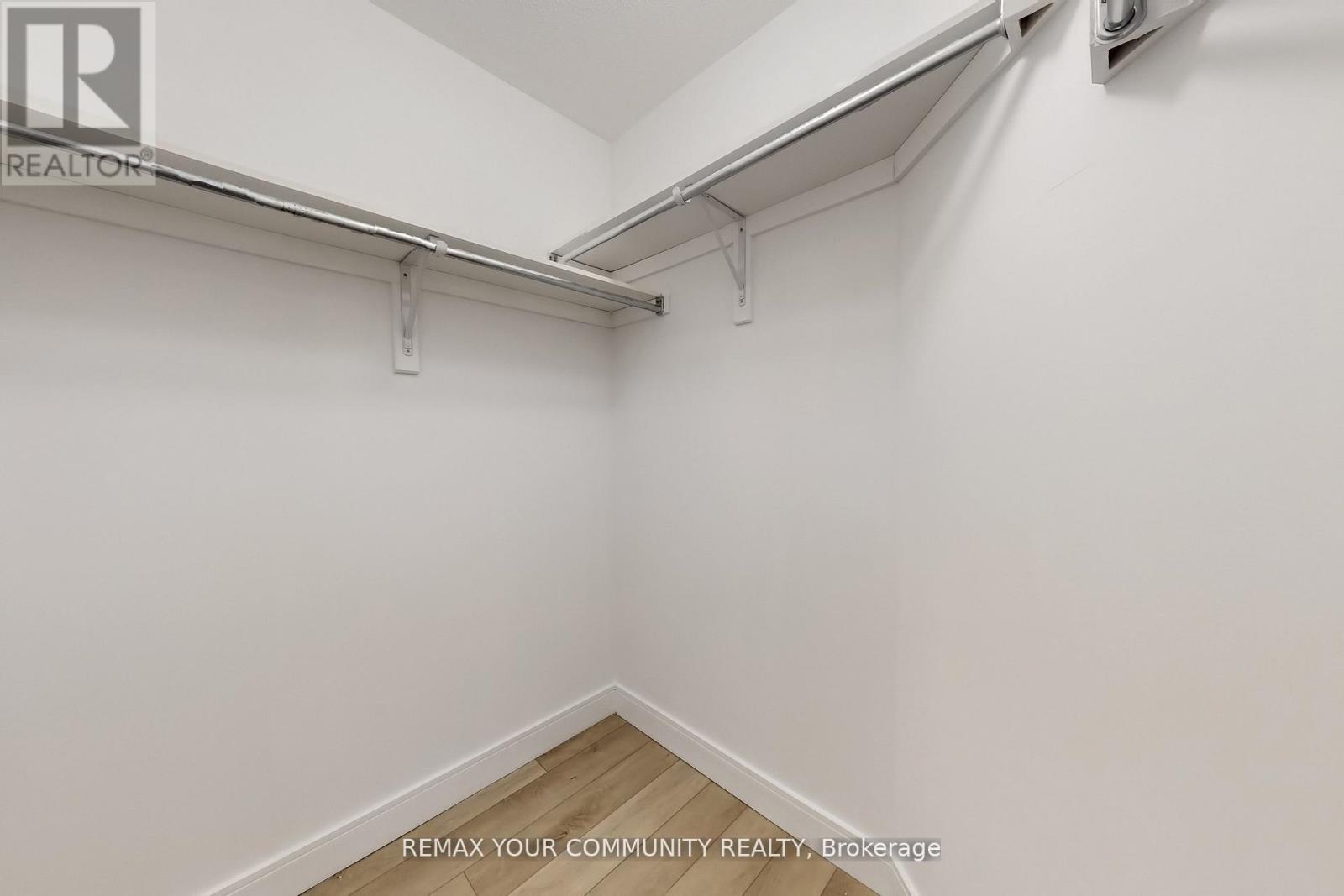 Upper Level & Main Level - 25 Bache Avenue, Georgina, Ontario  L4P 0C7 - Photo 32 - N12941960