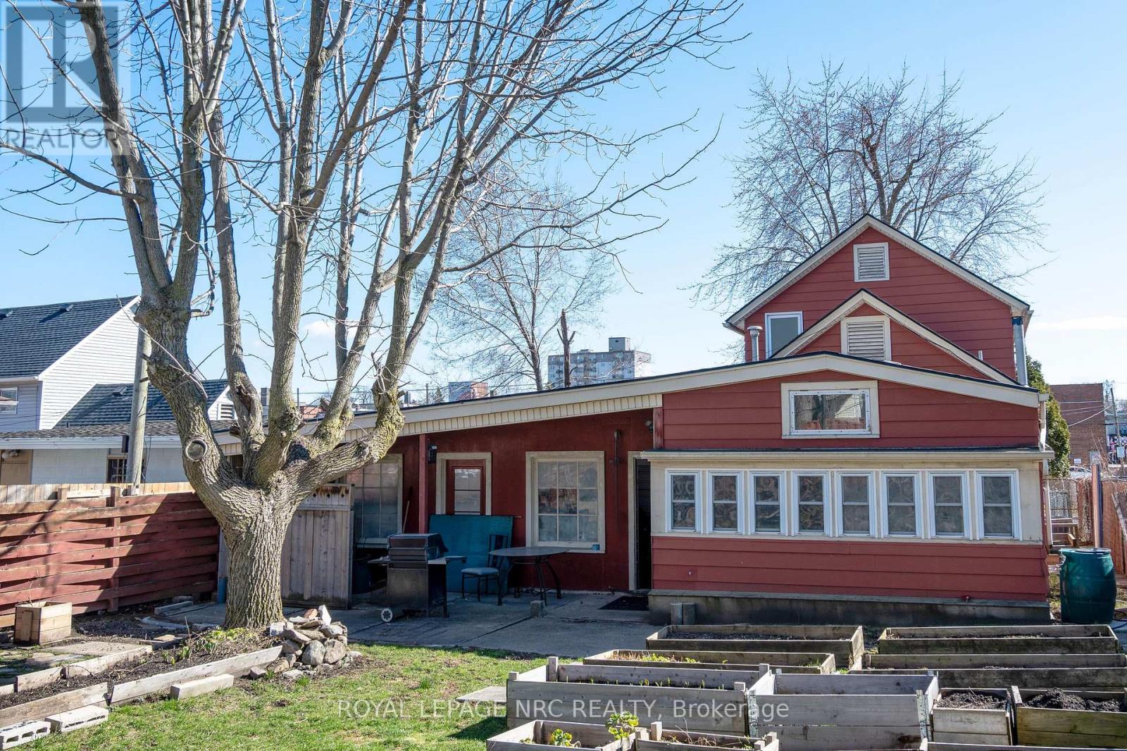 4593 Park Street, Niagara Falls, Ontario  L2E 2R2 - Photo 26 - X12941060