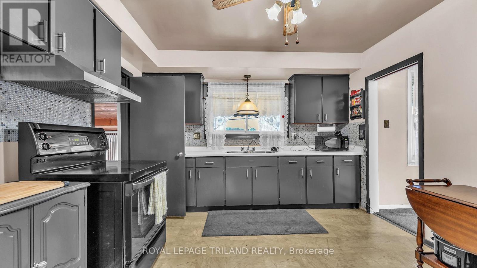 1211 Sorrel Road, London East, Ontario  N5V 2N5 - Photo 11 - X12941158