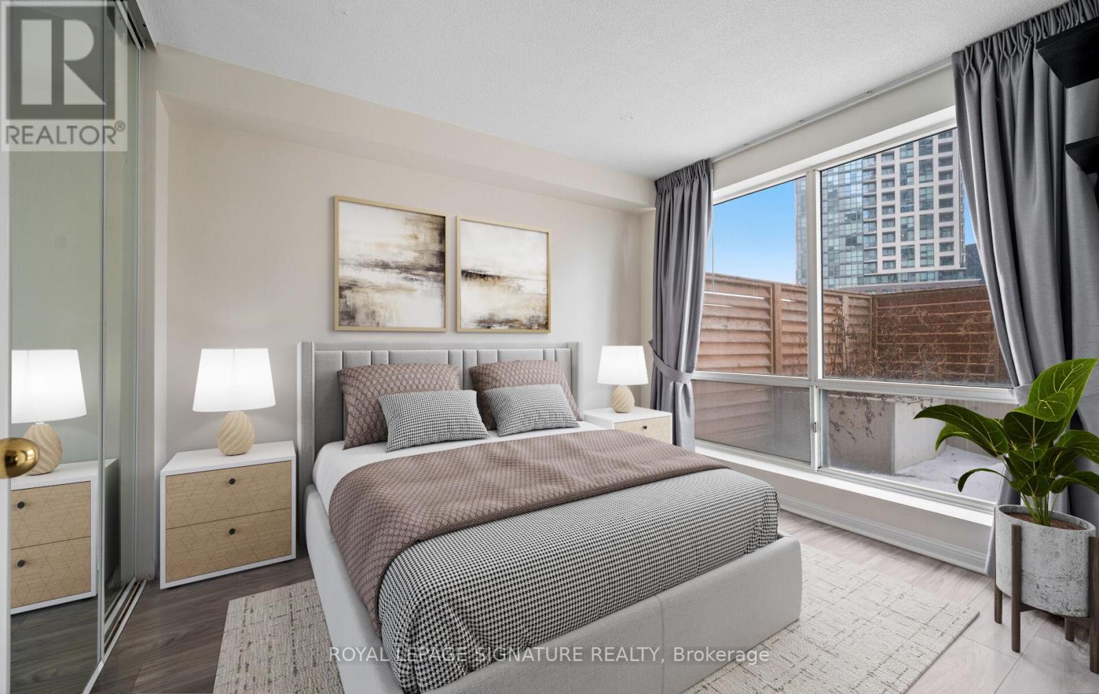 102 - 101 Subway Crescent, Toronto, Ontario  M9B 6K4 - Photo 8 - W12941896