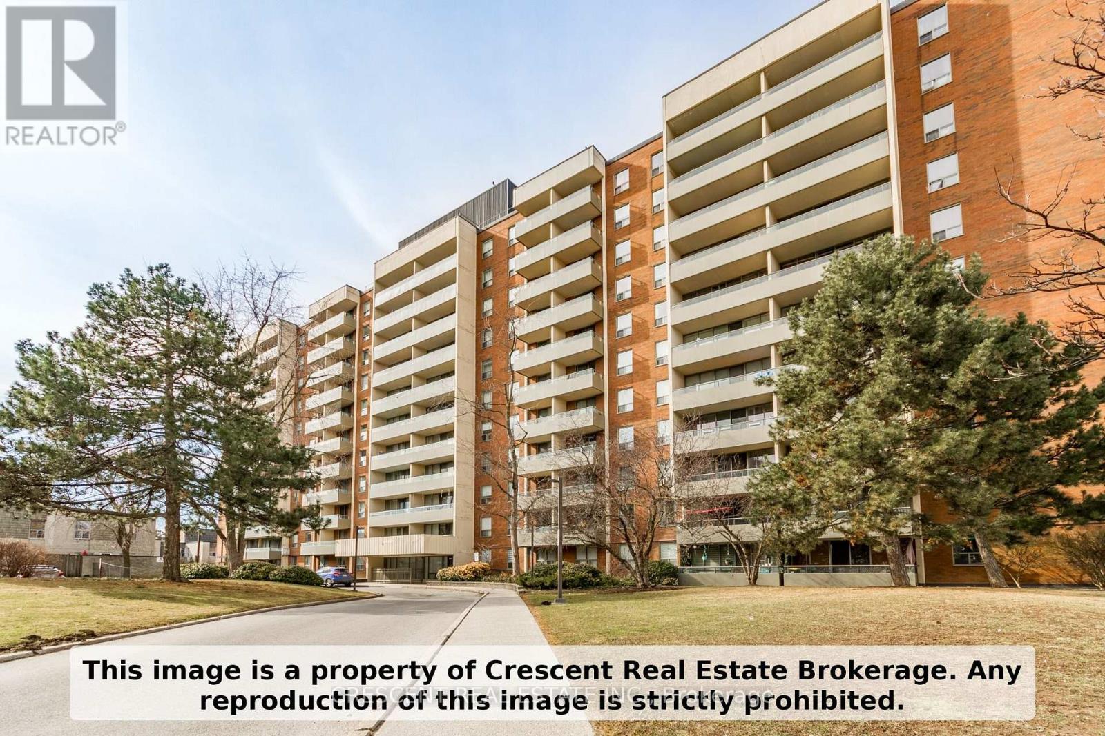 710 - 9 FOUR WINDS DRIVE SW, Toronto, Ontario