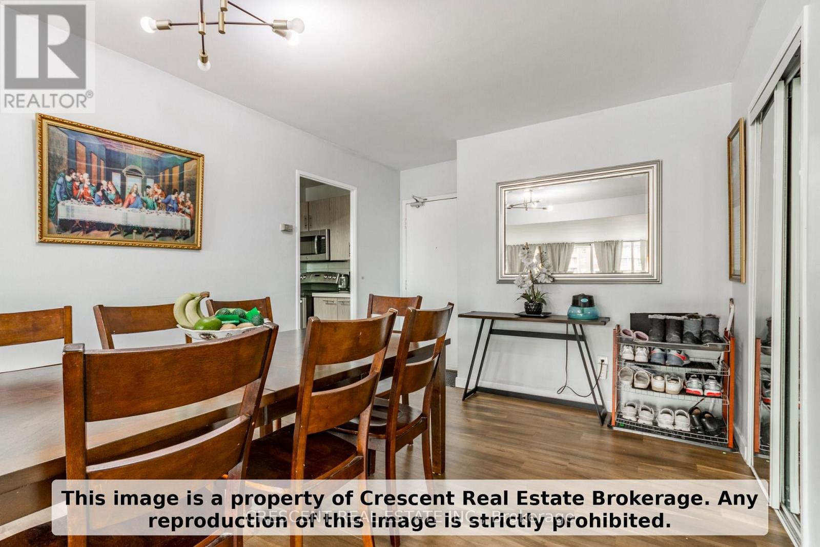 710 - 9 Four Winds Drive SW, Toronto, Ontario  M3J 2S8 - Photo 11 - W12941920