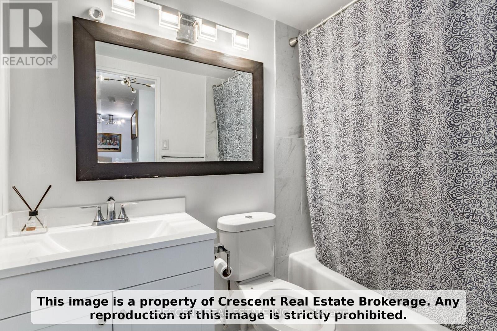 710 - 9 Four Winds Drive SW, Toronto, Ontario  M3J 2S8 - Photo 35 - W12941920