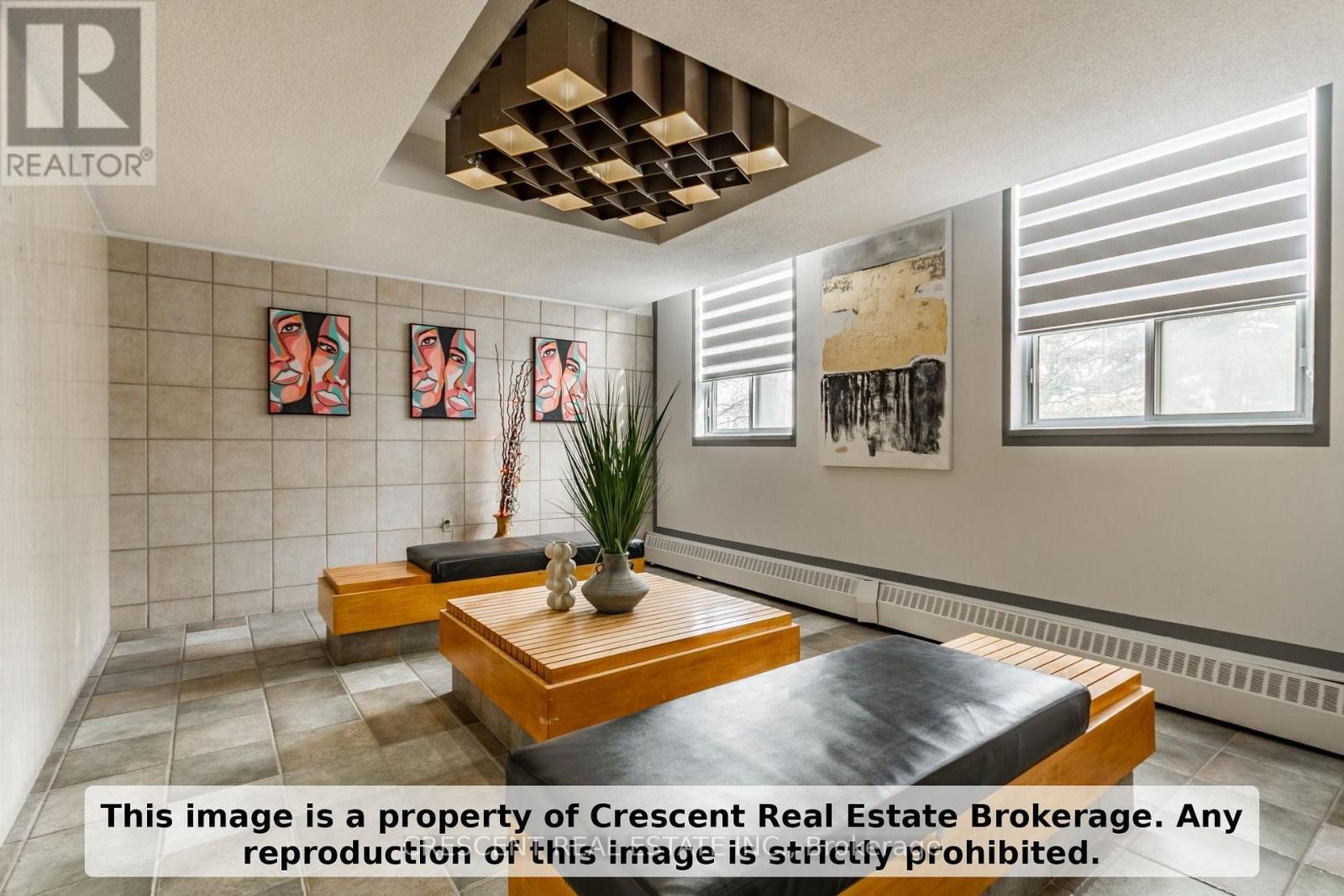 710 - 9 Four Winds Drive SW, Toronto, Ontario  M3J 2S8 - Photo 5 - W12941920