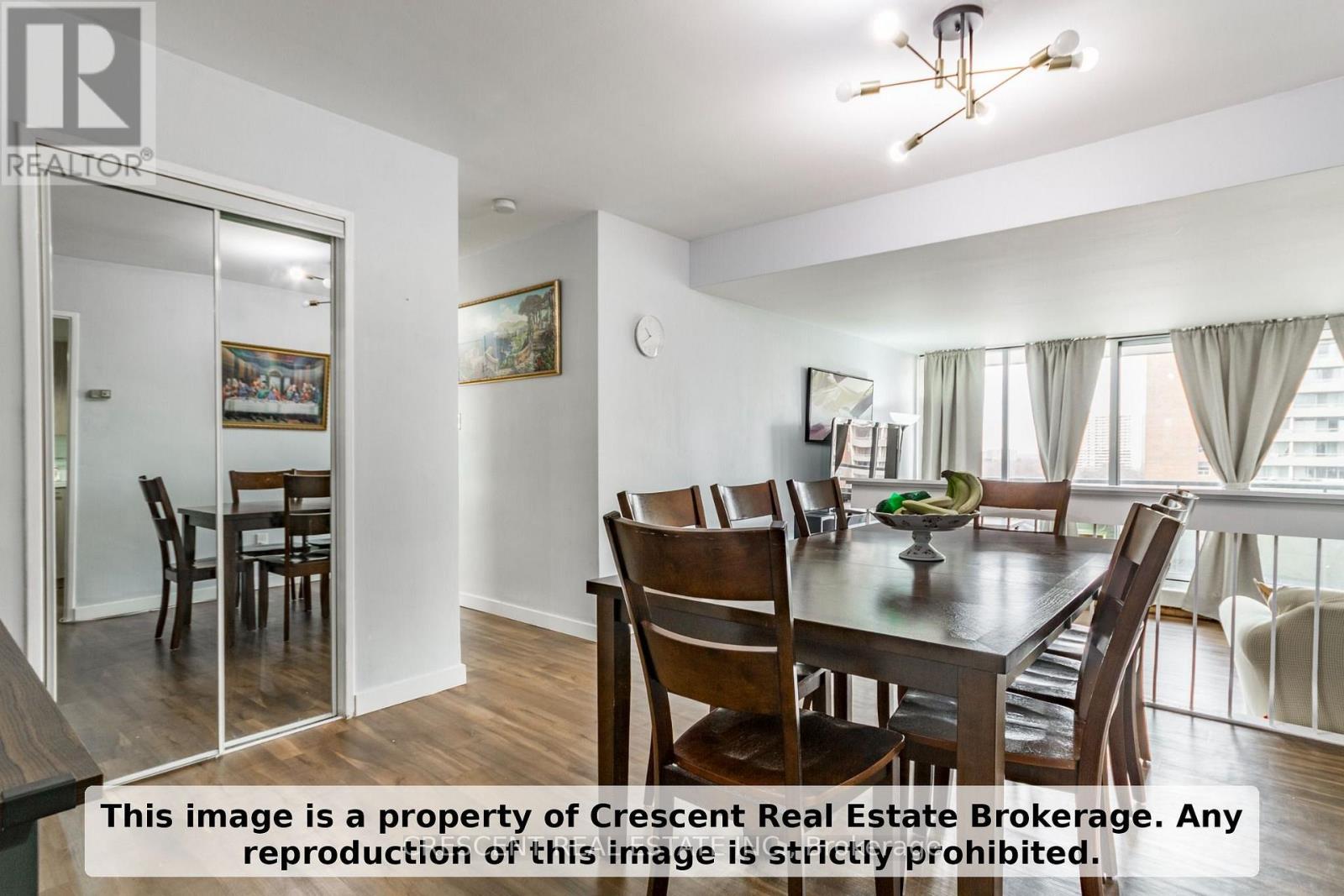 710 - 9 Four Winds Drive SW, Toronto, Ontario  M3J 2S8 - Photo 9 - W12941920