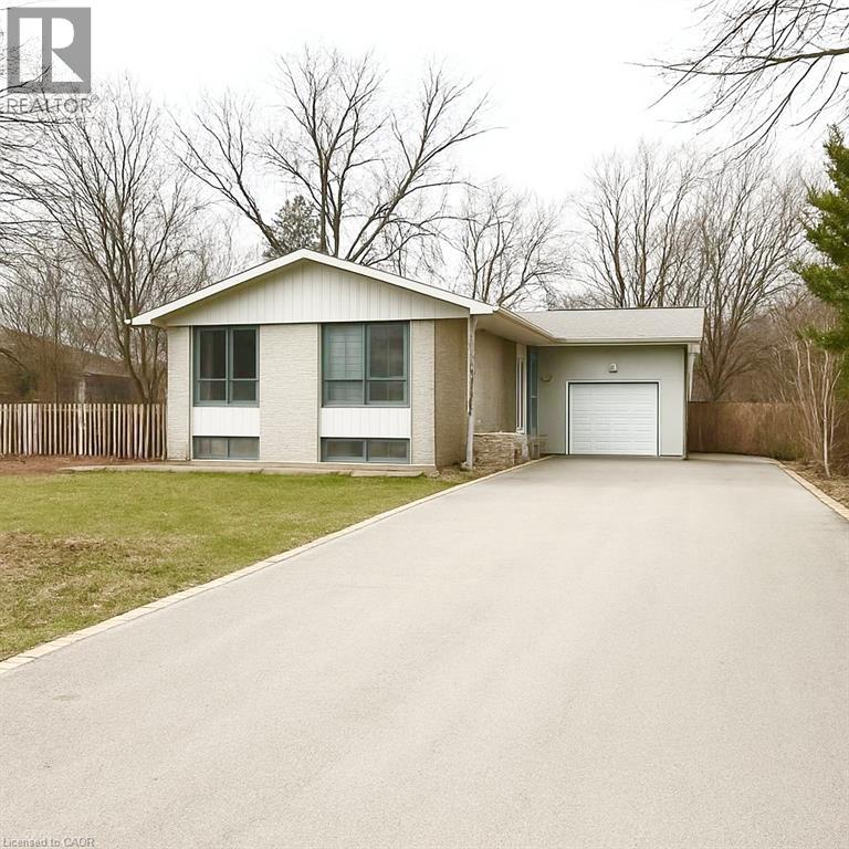 1175 PINEGROVE Road, Oakville, Ontario