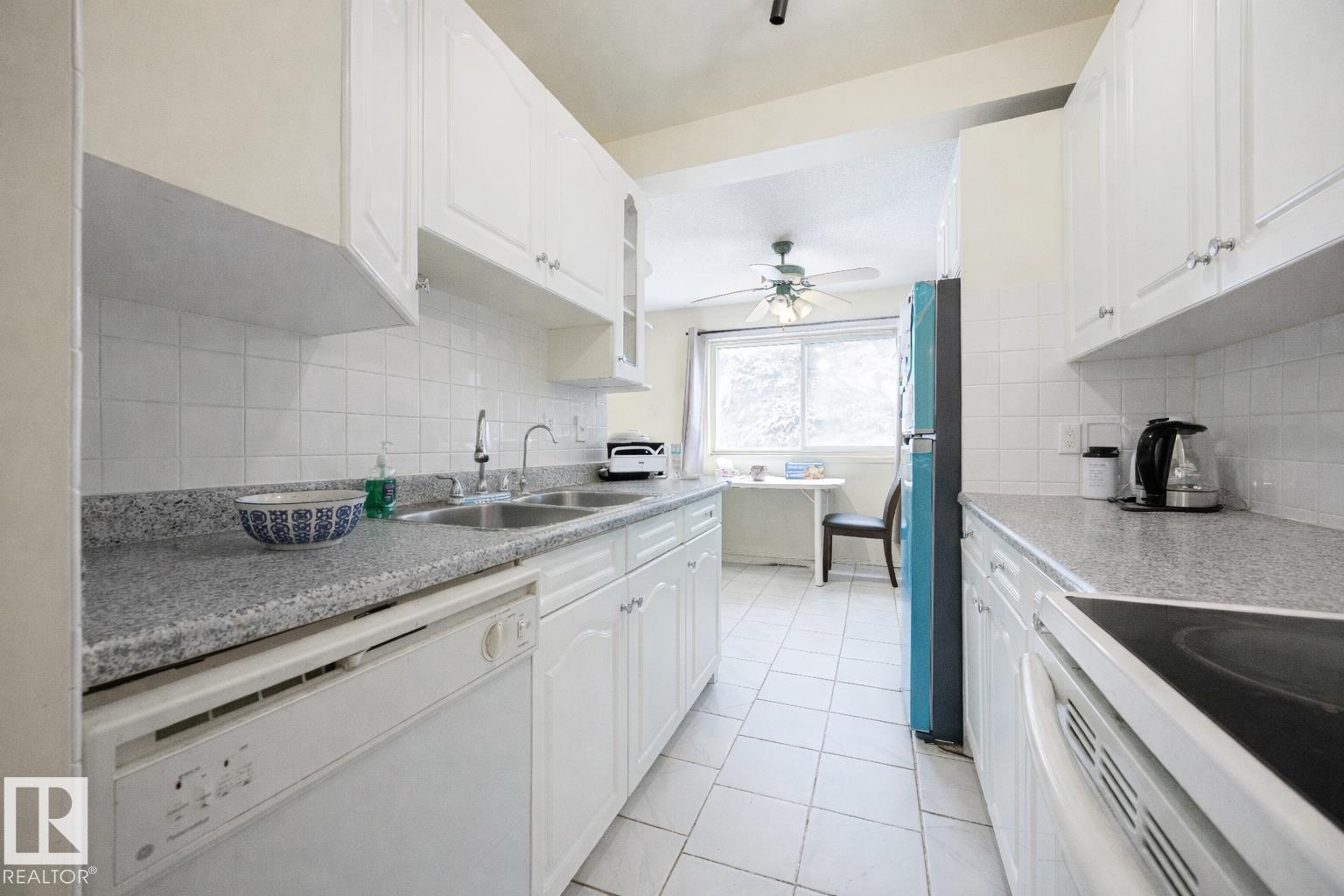 774 Abbottsfield Rd Nw Nw, Edmonton, Alberta  T5W 4R4 - Photo 16 - E4479717