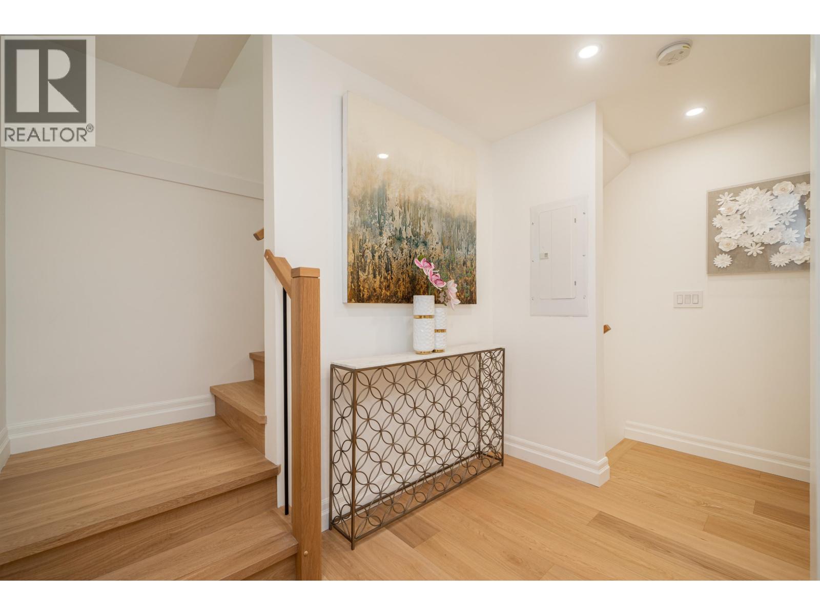 2523 W 8th Avenue, Vancouver, British Columbia  V6K 2B3 - Photo 10 - R3105246