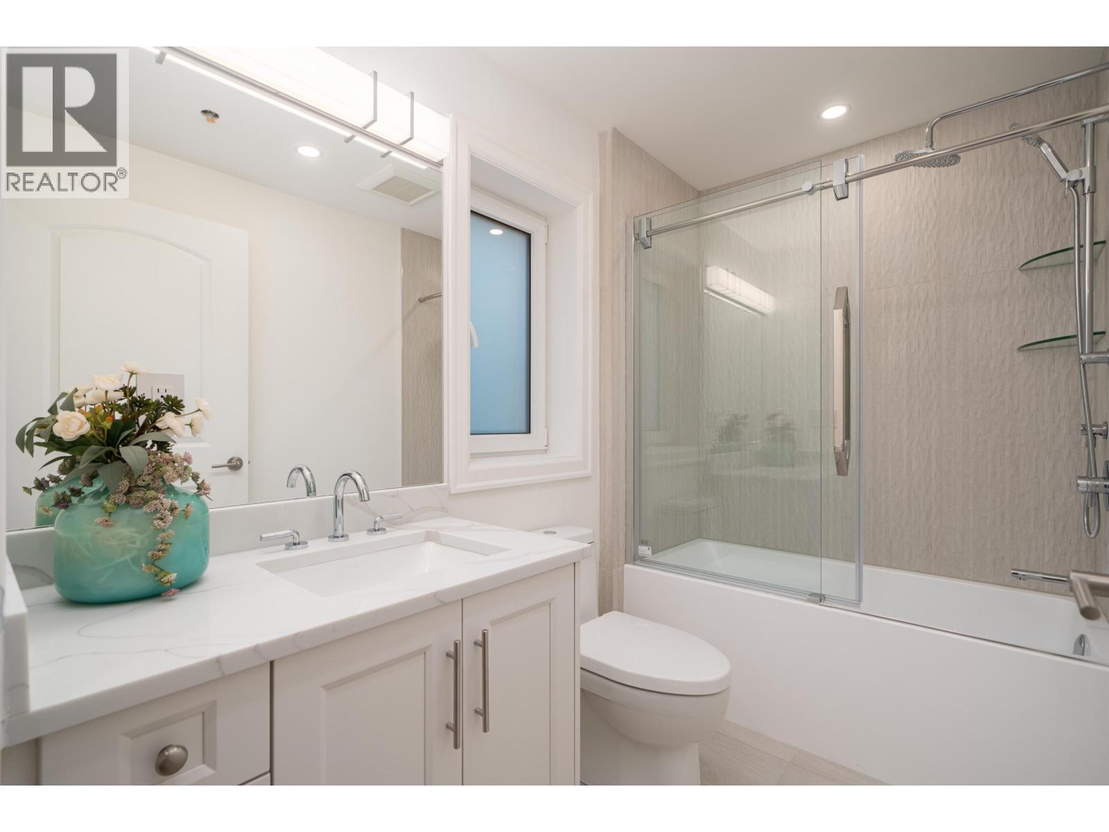 2523 W 8th Avenue, Vancouver, British Columbia  V6K 2B3 - Photo 14 - R3105246