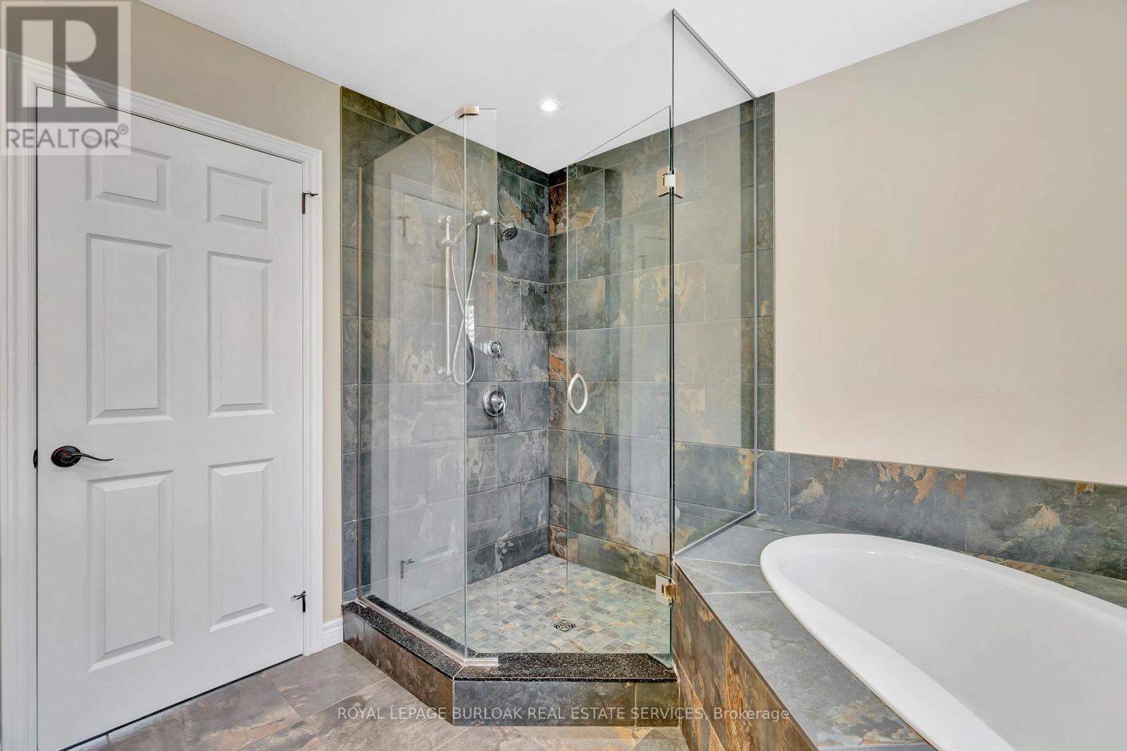 70 Governors Road E, Brant, Ontario  N3L 3E1 - Photo 25 - X12941938