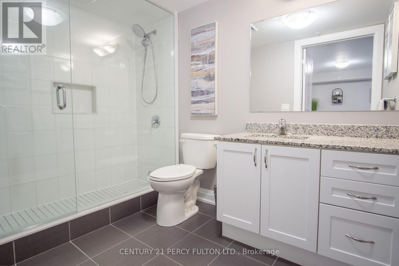 201 - 481 Rupert Avenue, Whitchurch-Stouffville, Ontario  L4A 1Y7 - Photo 11 - N12686456