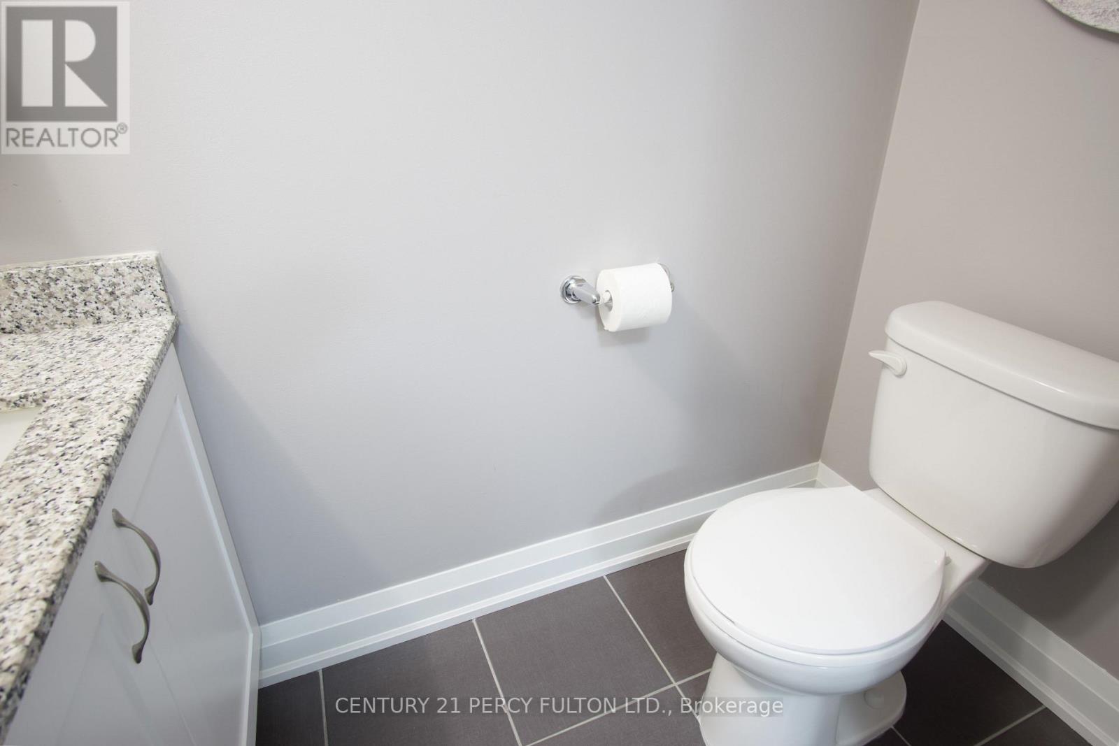 201 - 481 Rupert Avenue, Whitchurch-Stouffville, Ontario  L4A 1Y7 - Photo 18 - N12686456