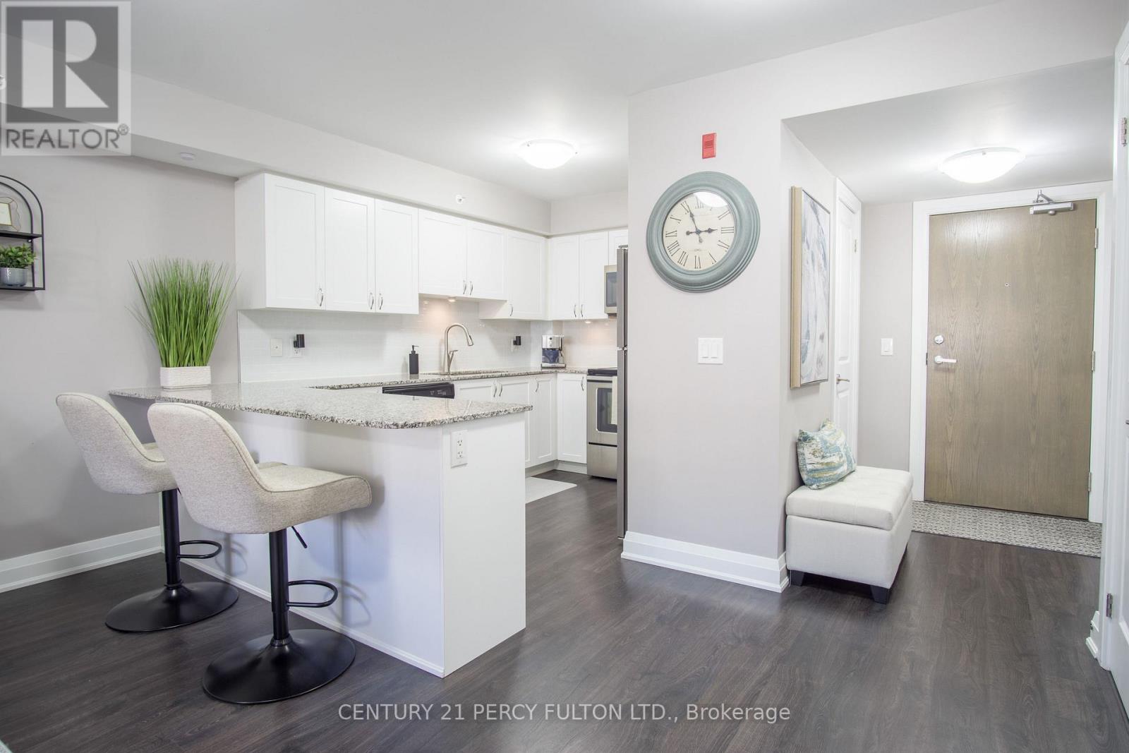 201 - 481 Rupert Avenue, Whitchurch-Stouffville, Ontario  L4A 1Y7 - Photo 6 - N12686456