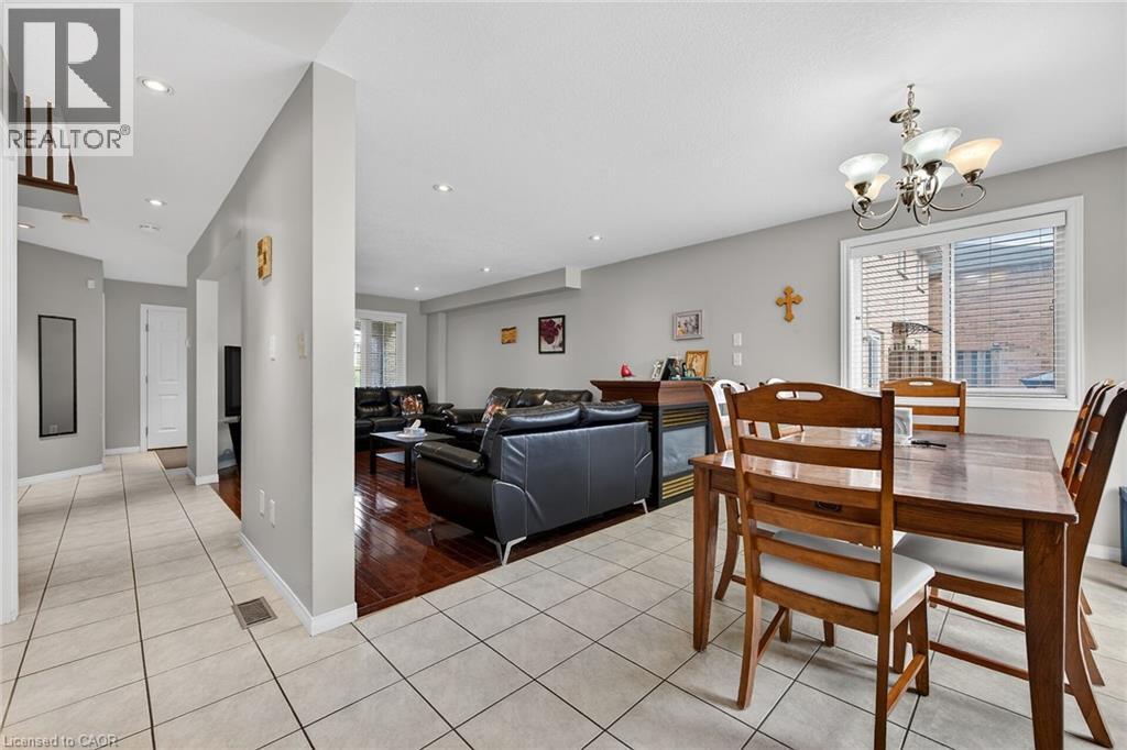 51 Jonathon Court, Hamilton, Ontario  L8W 0A1 - Photo 11 - 40816718