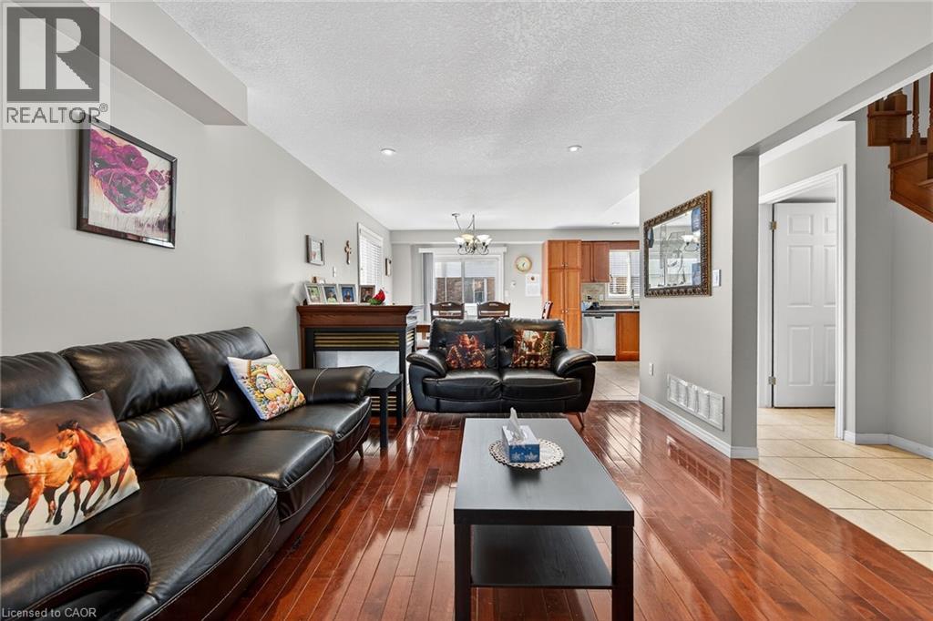 51 Jonathon Court, Hamilton, Ontario  L8W 0A1 - Photo 18 - 40816718