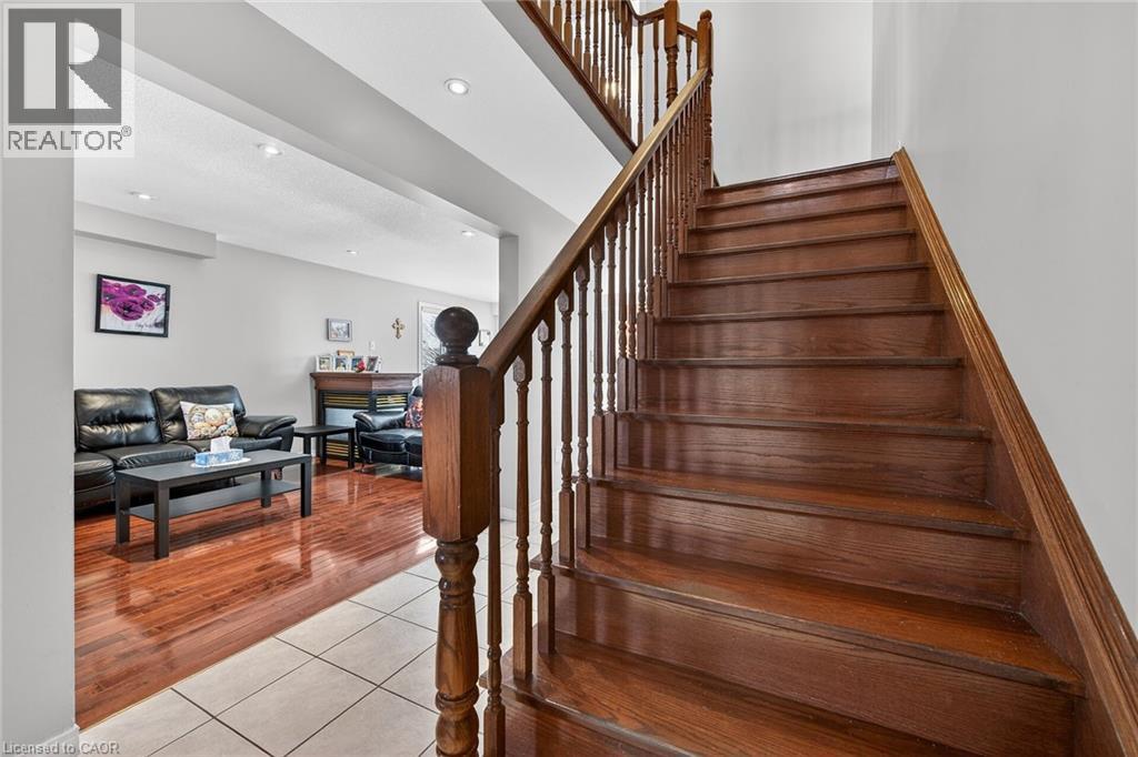 51 Jonathon Court, Hamilton, Ontario  L8W 0A1 - Photo 23 - 40816718