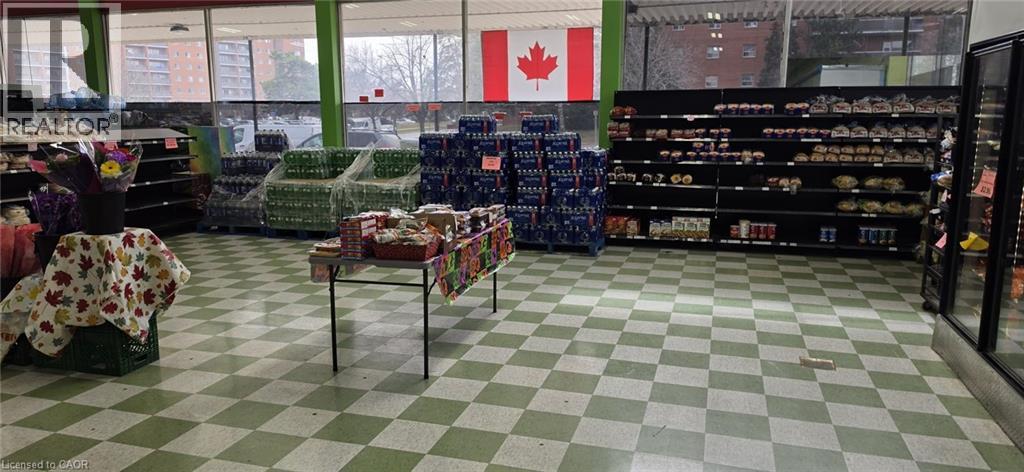 3445 Fieldgate Drive, Mississauga, Ontario L4X 2J4 - Photo 3 - 40816707