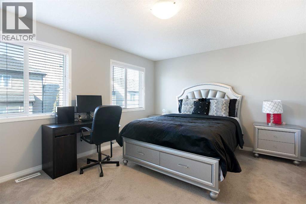 158 Osborne Common SW, Airdrie, Alberta  T4B 5G7 - Photo 13 - A2262053