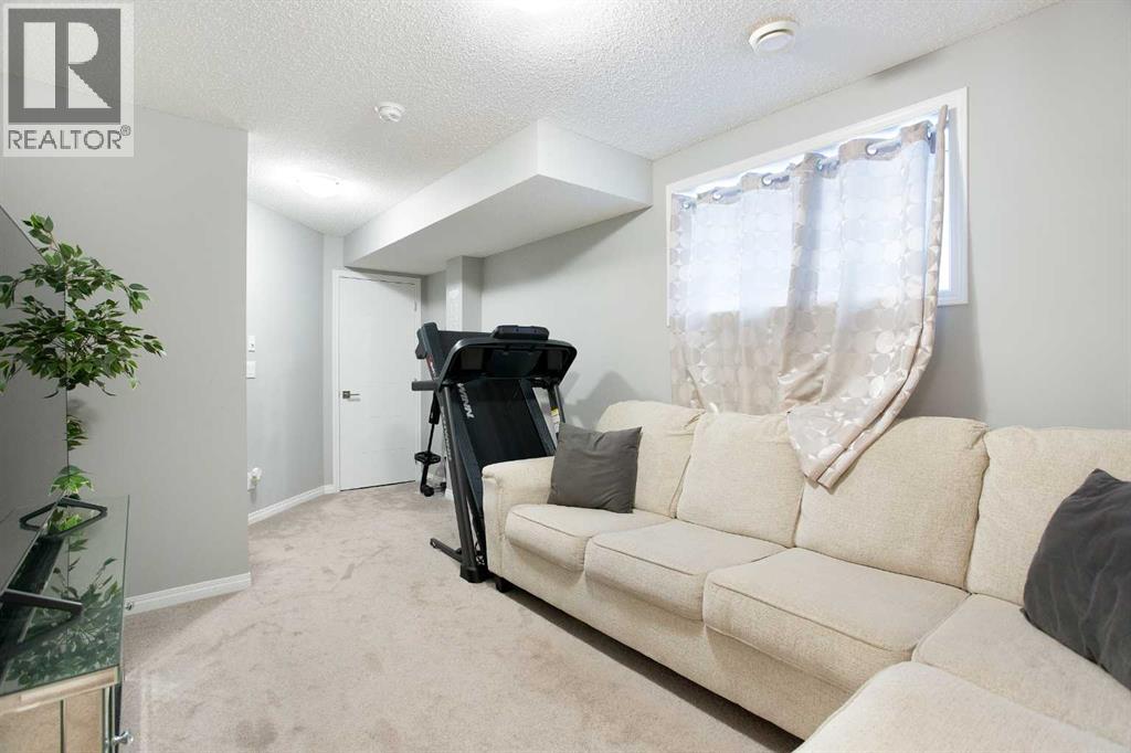 158 Osborne Common SW, Airdrie, Alberta  T4B 5G7 - Photo 24 - A2262053