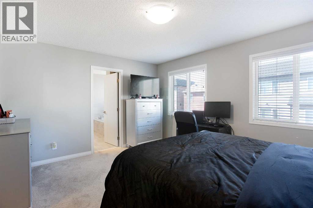 158 Osborne Common SW, Airdrie, Alberta  T4B 5G7 - Photo 14 - A2262053