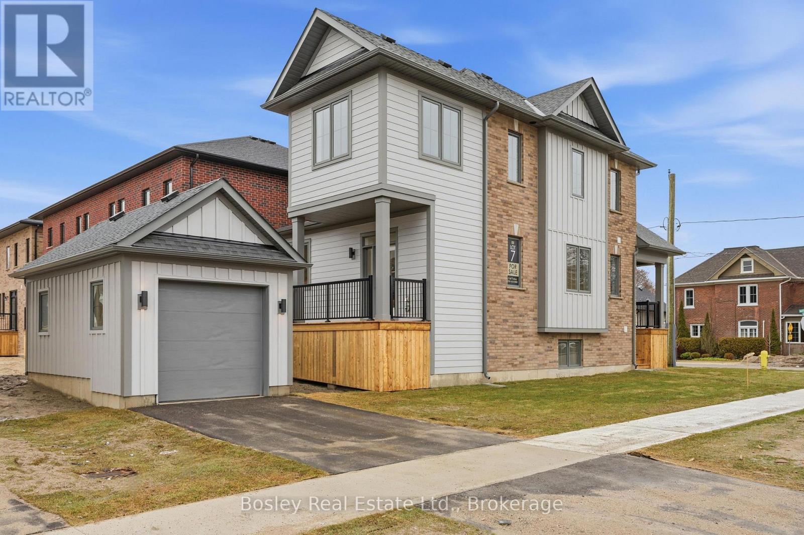 125 Sixth Street, Collingwood, Ontario  L9Y 5V1 - Photo 3 - S12941984