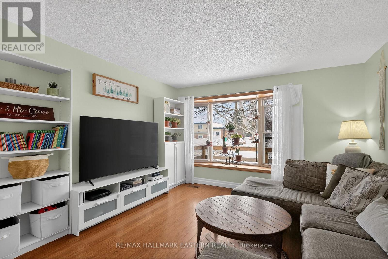 488 Crystal Drive, Peterborough, Ontario  K9J 8G8 - Photo 11 - X12909330