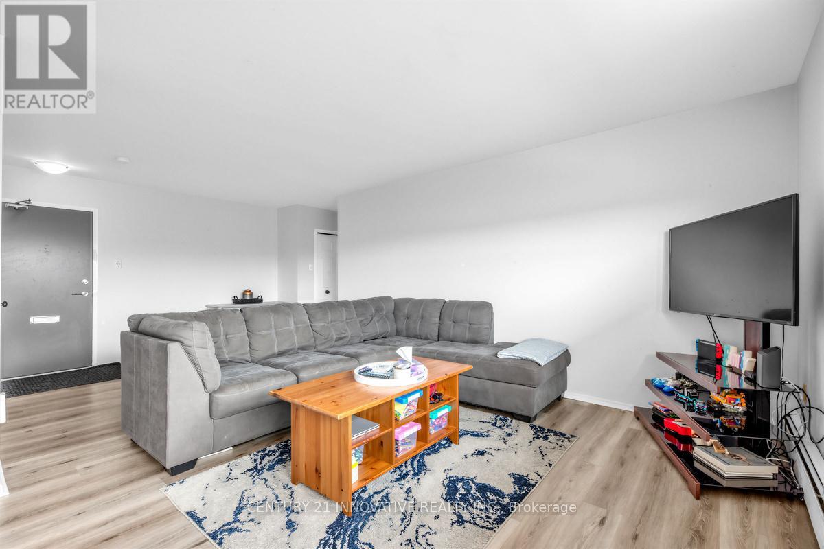 504 - 67 Richmond Street, Richmond Hill, Ontario  L4C 3Y3 - Photo 12 - N12852158