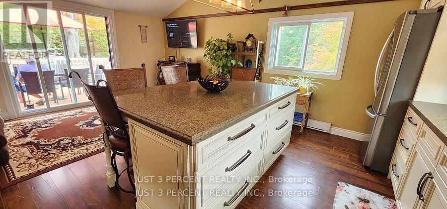 1492 County Rd 620 Road, North Kawartha, Ontario  K0L 1A0 - Photo 10 - X12941978