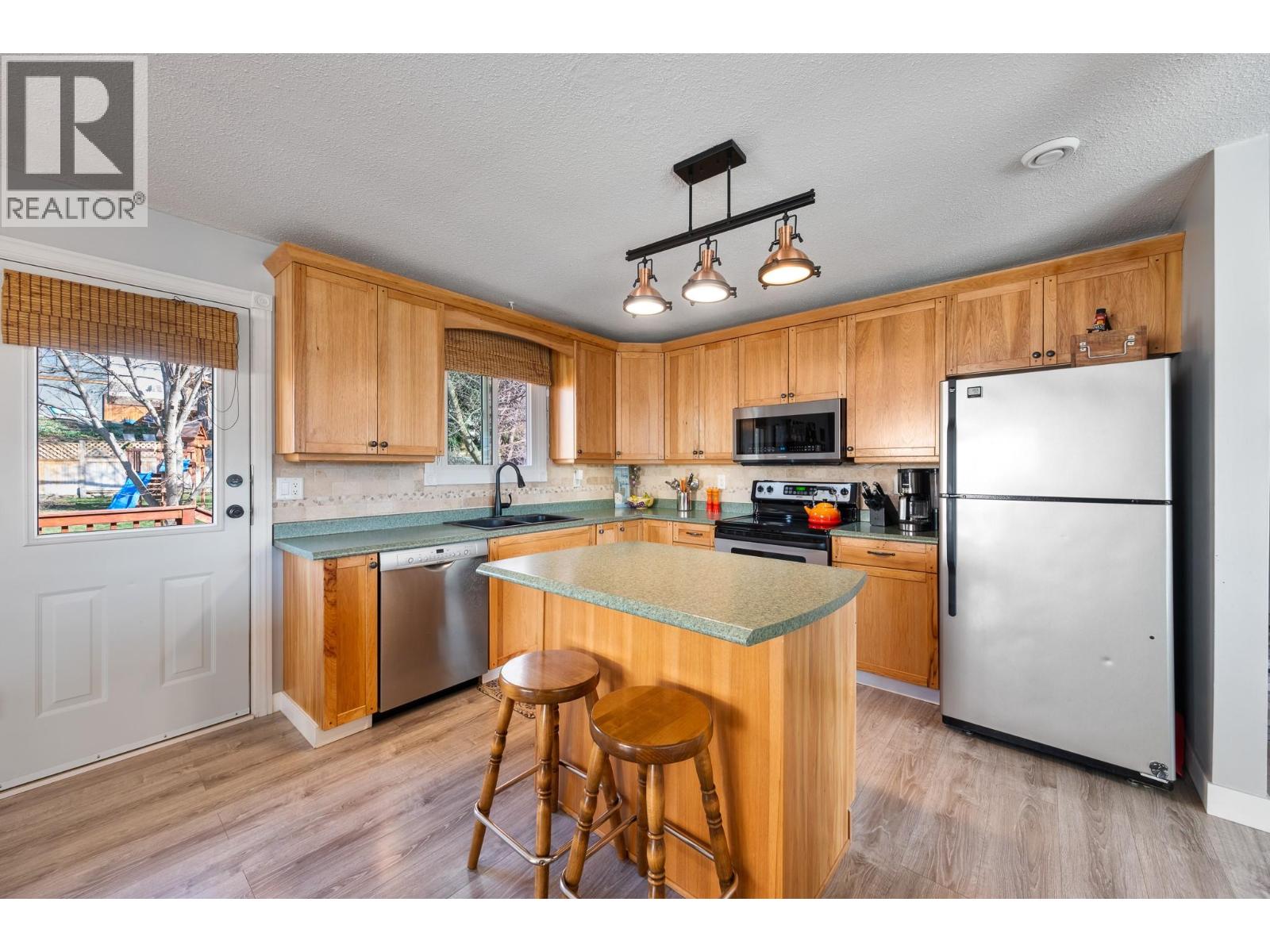 10651 Sherman Drive, Lake Country, British Columbia  V4V 1W2 - Photo 4 - 10379281