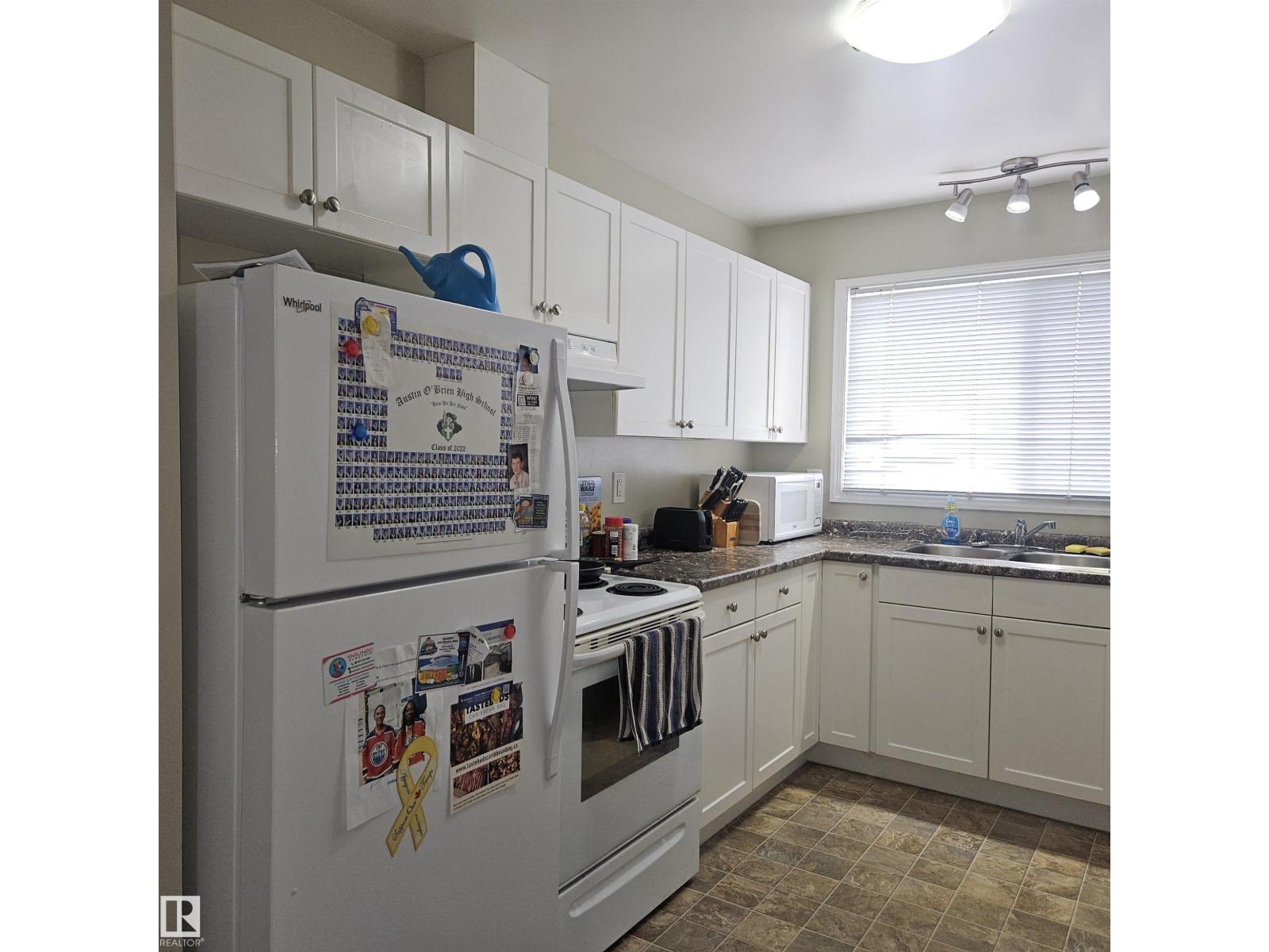 8317 69 Av Nw, Edmonton, Alberta  T6C 0A1 - Photo 5 - E4479406