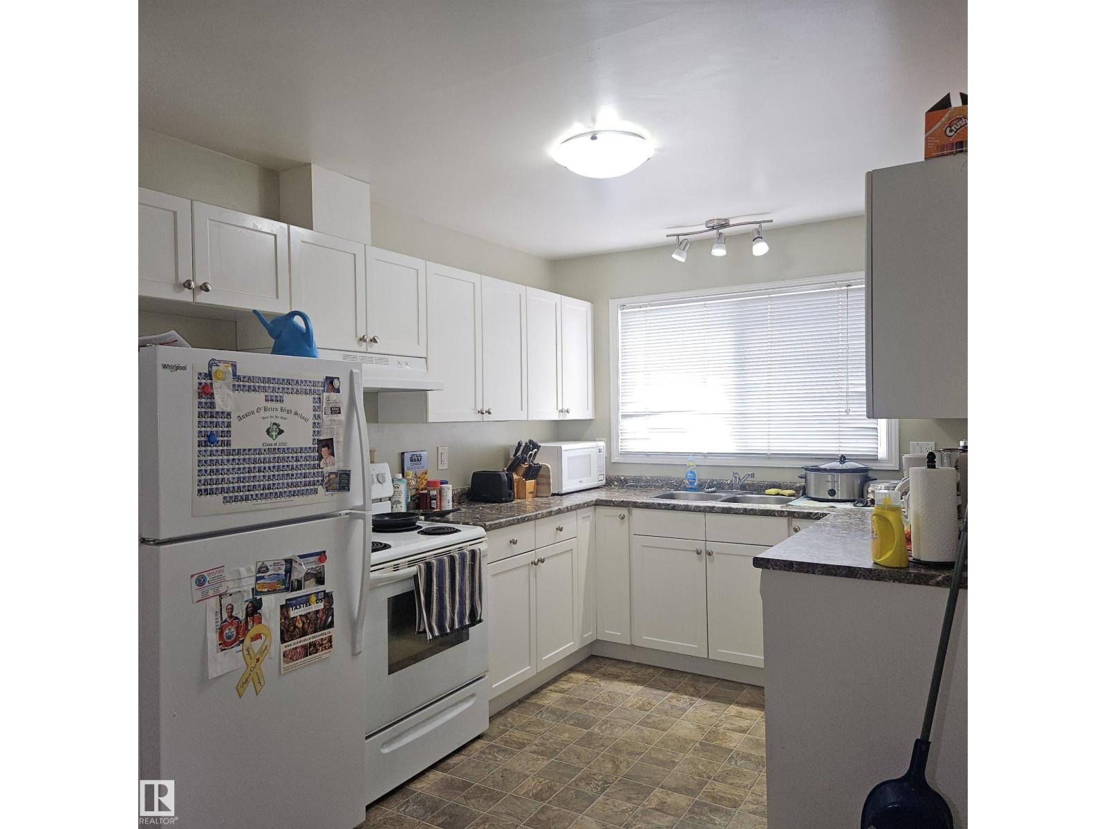 8317 69 Av Nw, Edmonton, Alberta  T6C 0A1 - Photo 7 - E4479406